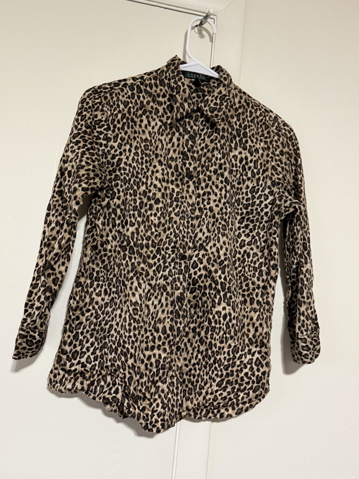 Lauren Ralph Lauren Leopard Animal Print Collared Button Up Roll Tab Top M