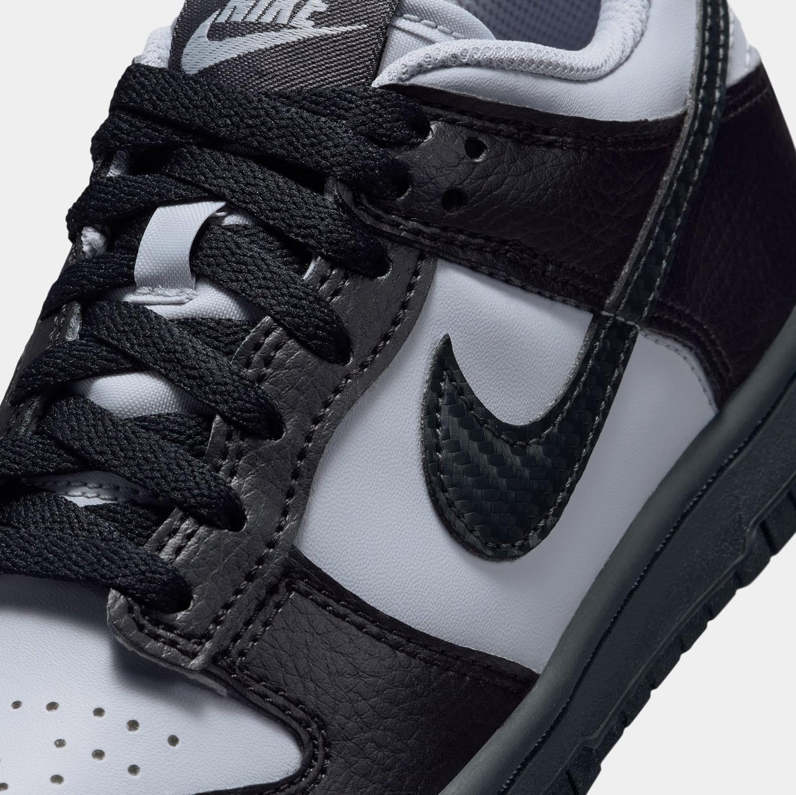 Nike Dunk Low Grade School Lifestyle Shoes (Wolf Grey/Anthracite/Black) – Wolf G