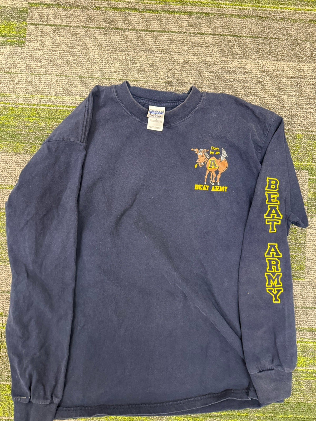 Army vs Navy College Football Graphic Long Sleeve Tee 2005 Annual Classic 0146
