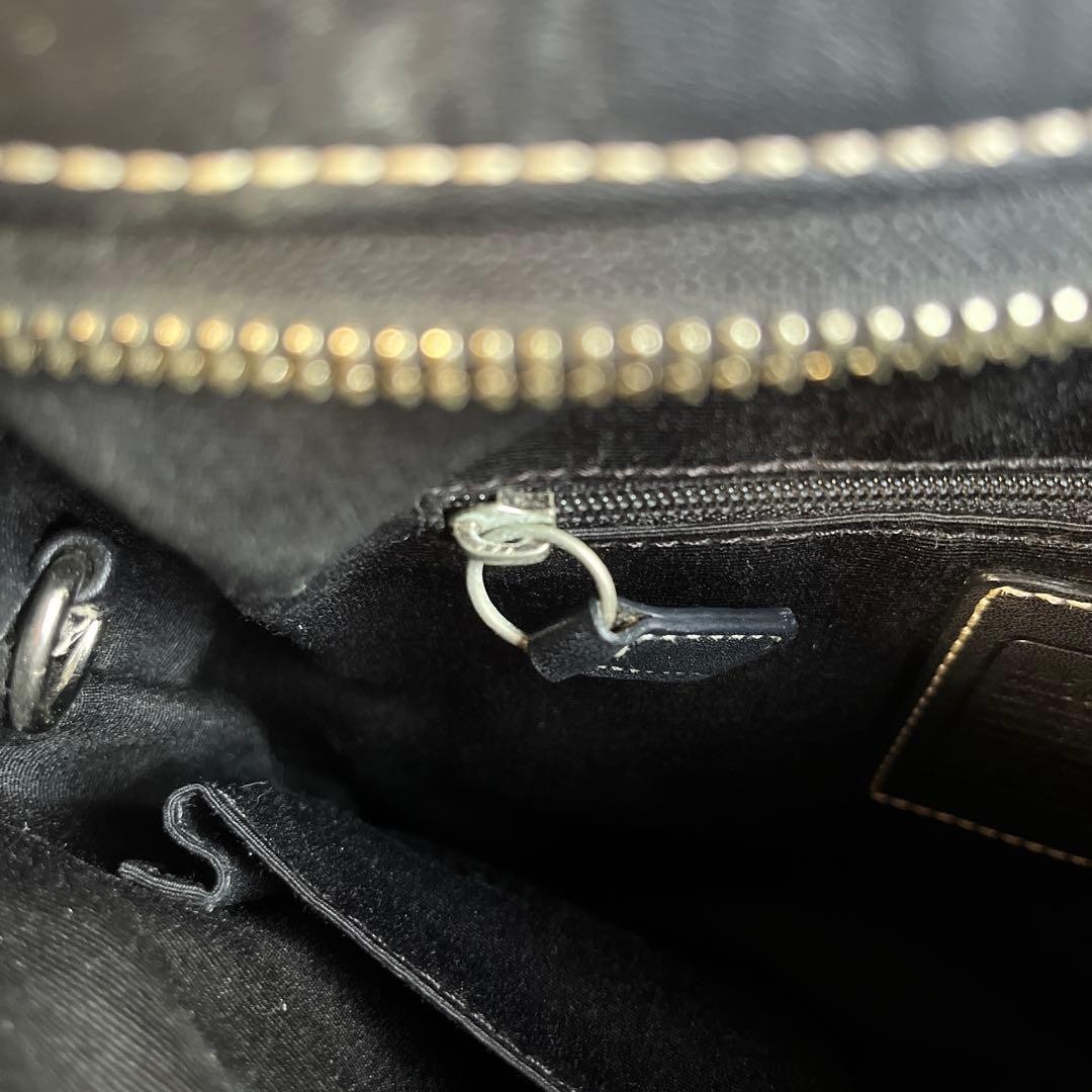 Coach Black Leather Shoulder Bag 10.6 inch Damaged Metal Zippers