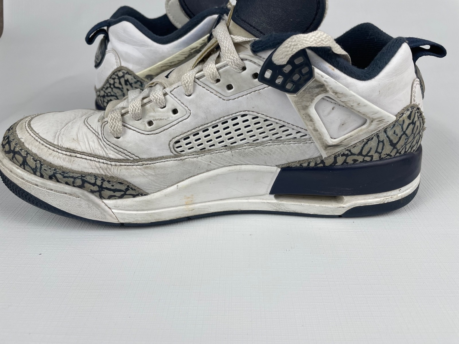 Nike Jordan Spizike Obsidian Low Mens 10.5 Cool Grey Black White FQ1759 102