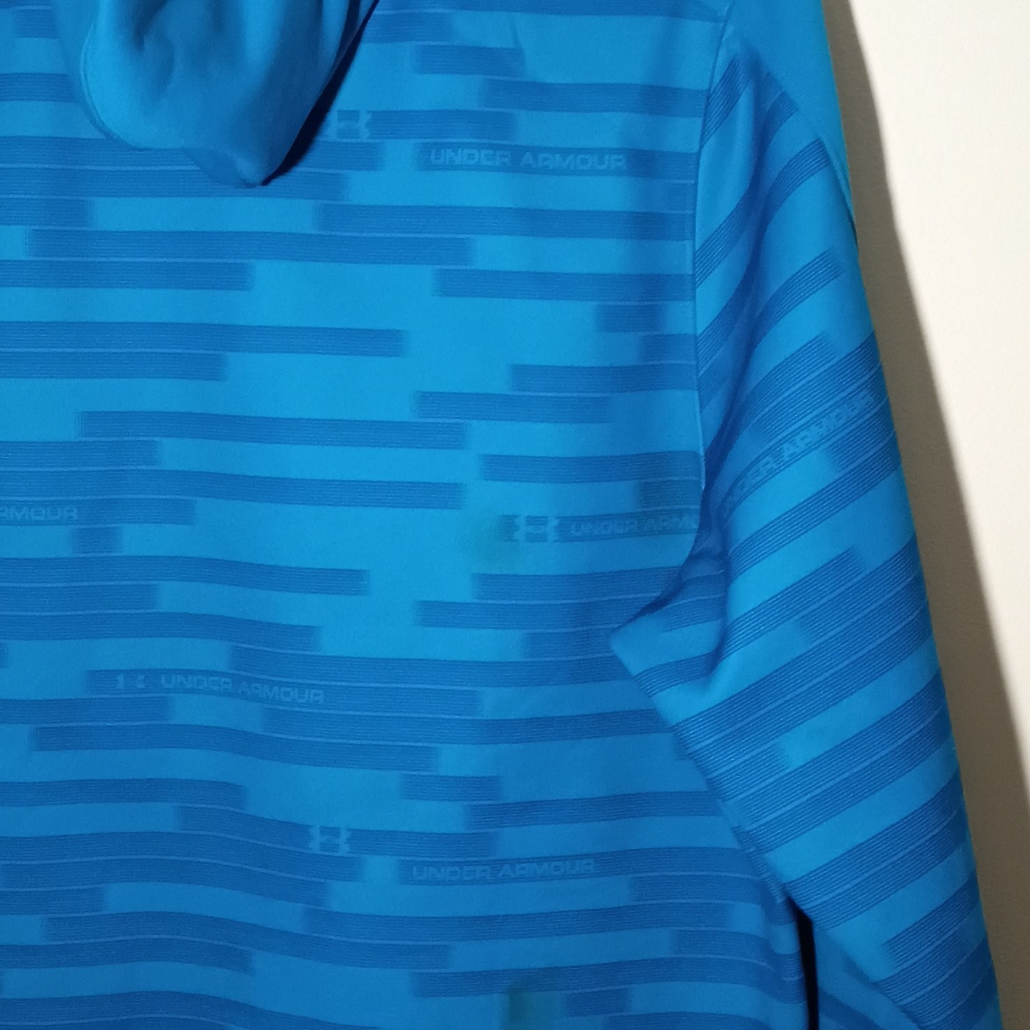 UNDER ARMOUR MENS LOOSE FIT BLUE STRIPE FULL ZIP HOODED JACKET SIZE LARGE