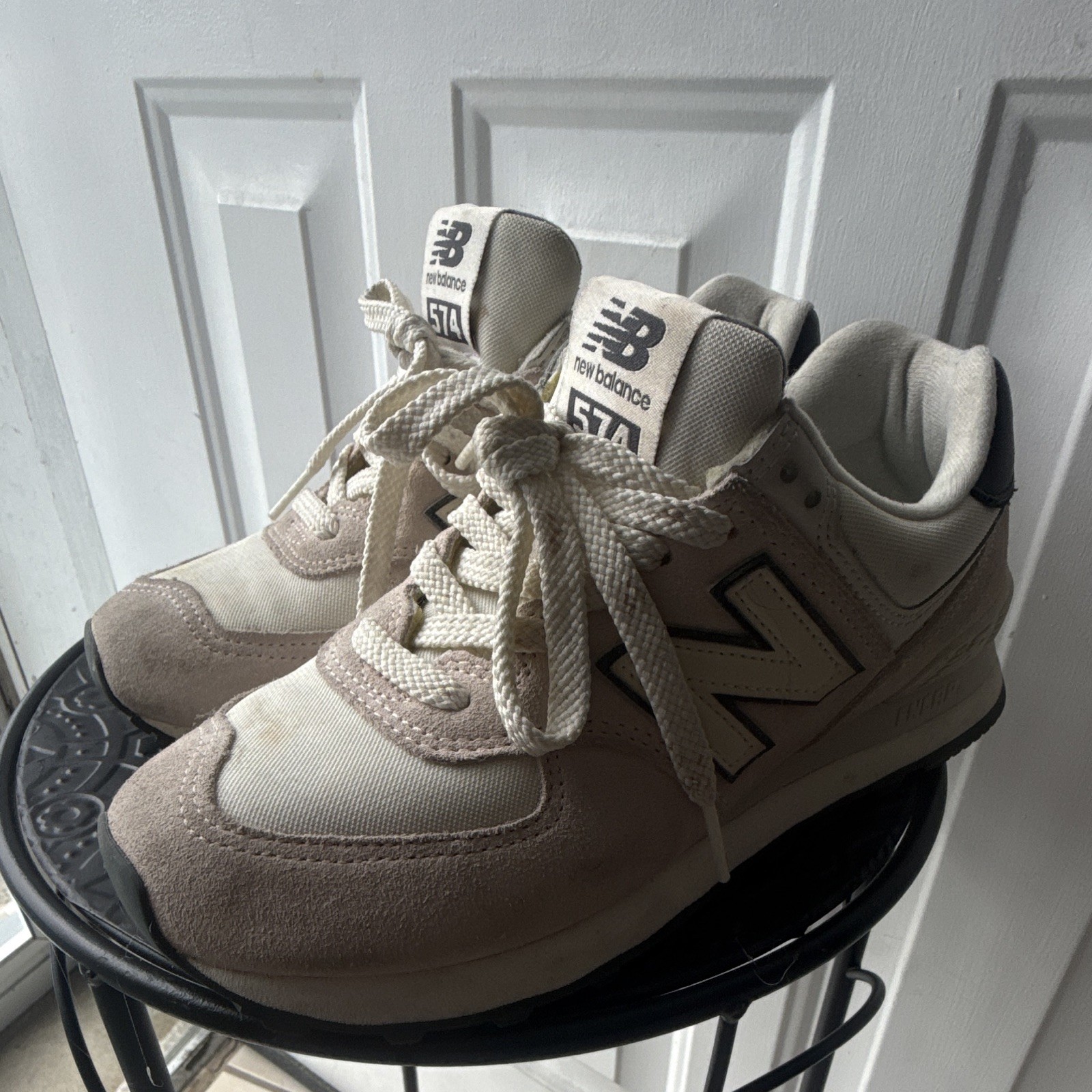 New Balance 574 Suede Mesh Low Top Lace-Up Sneaker Gray Colorblock Rubber