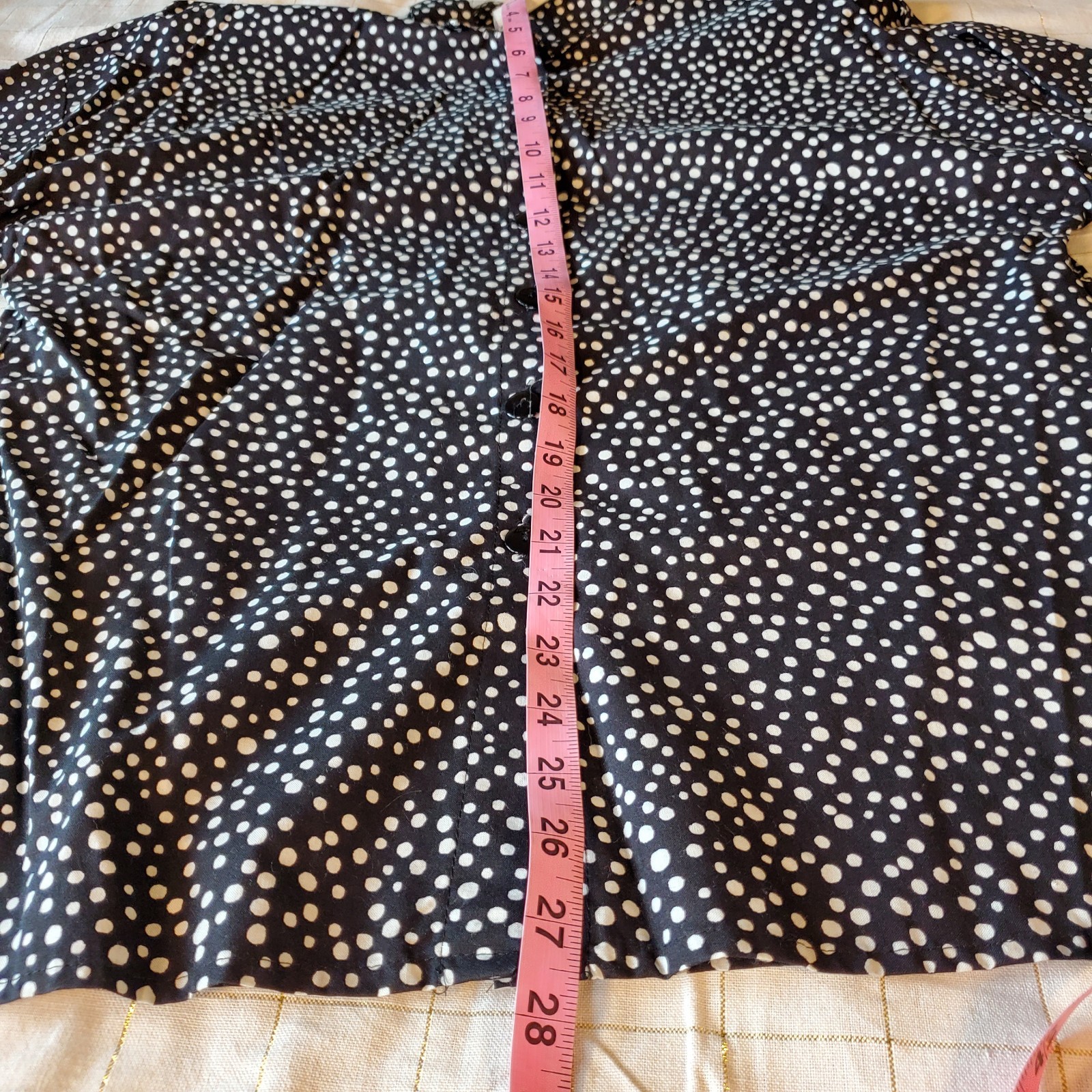 Estero Sport Short-Sleeve Button-Down Shirt Women Sz M Shoulder Pads Polka-dots