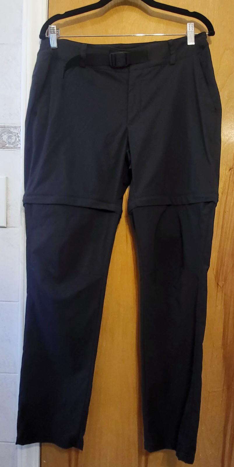 The North Face Hiking Cargo Pants Women’s Sz 10 Convertible Pants – BLACK