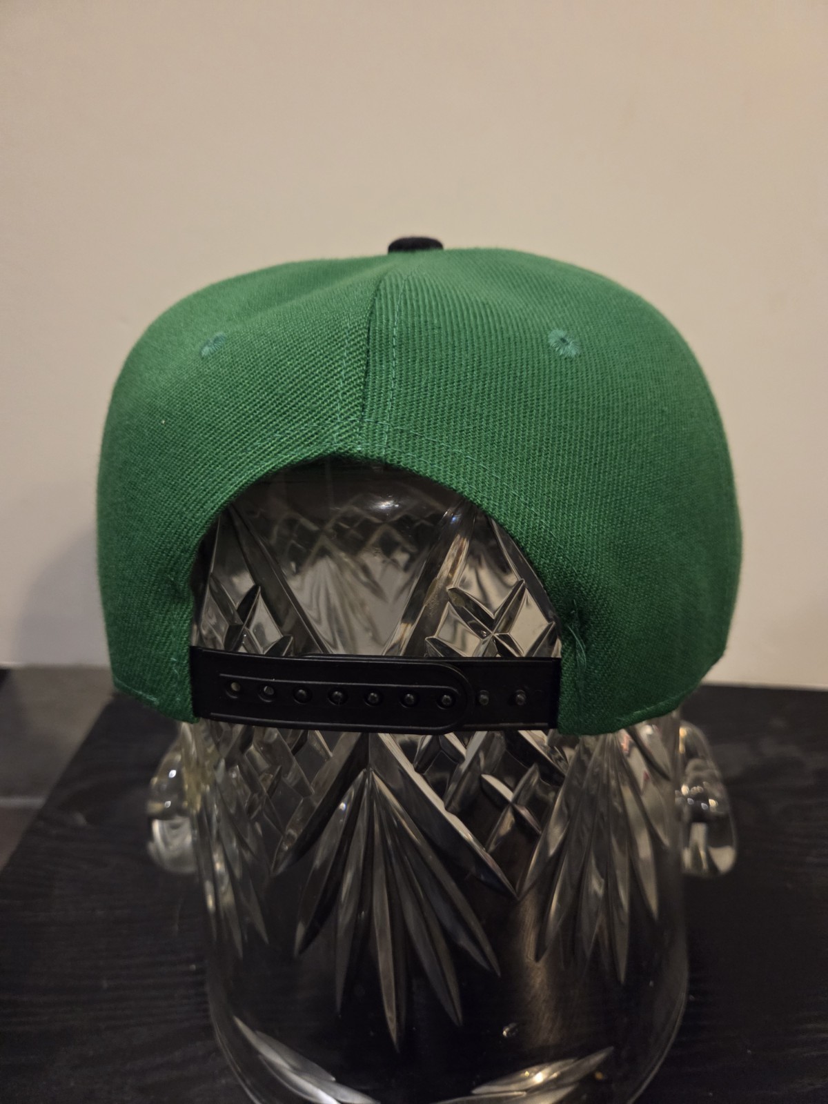 MONSTER ENERGY BLACK & GREEN NEW ERA ADJUSTABLE BASEBALL HAT. NEW
