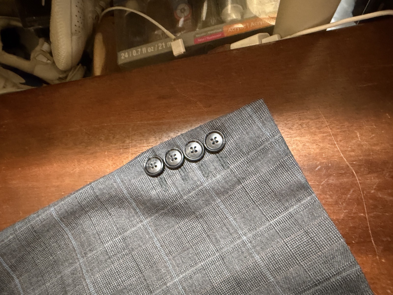 2025 MARC ANTHONY Gray Plaid Full Suit 44R Wool