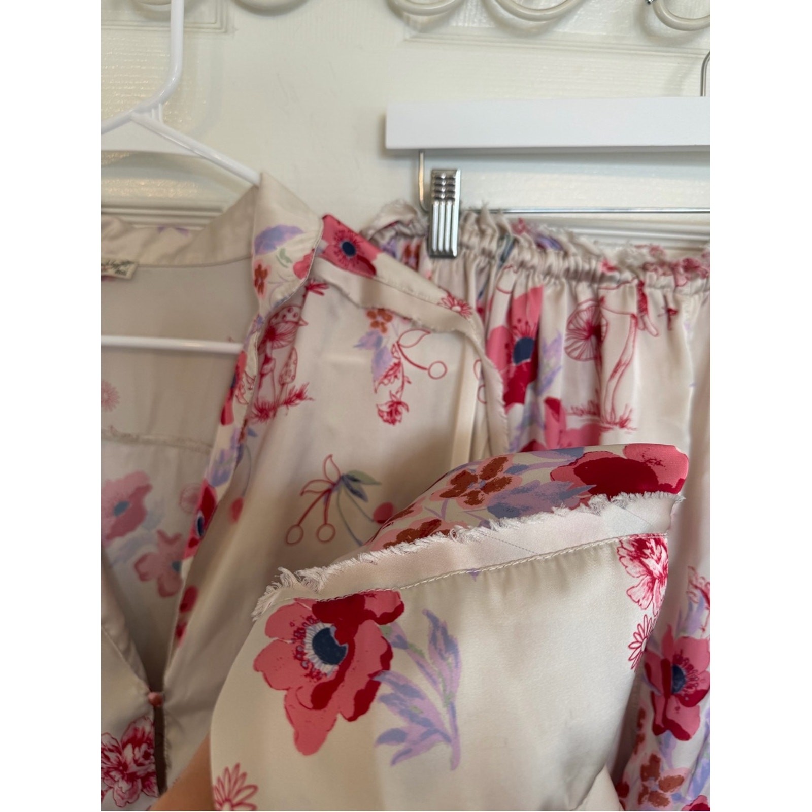 Free People Intimately Pink Floral Cream Women’s Pajama Set Size L