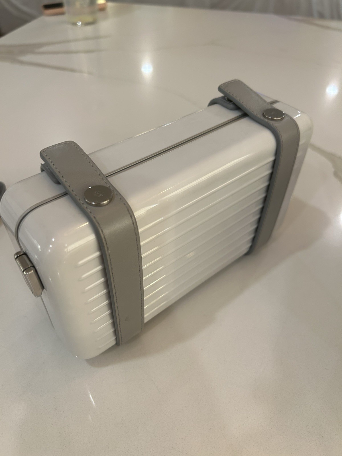 Rimowa PERSONAL – POLYCARBONATE Cross-Body Bag With Shoulder Strap White Unisex