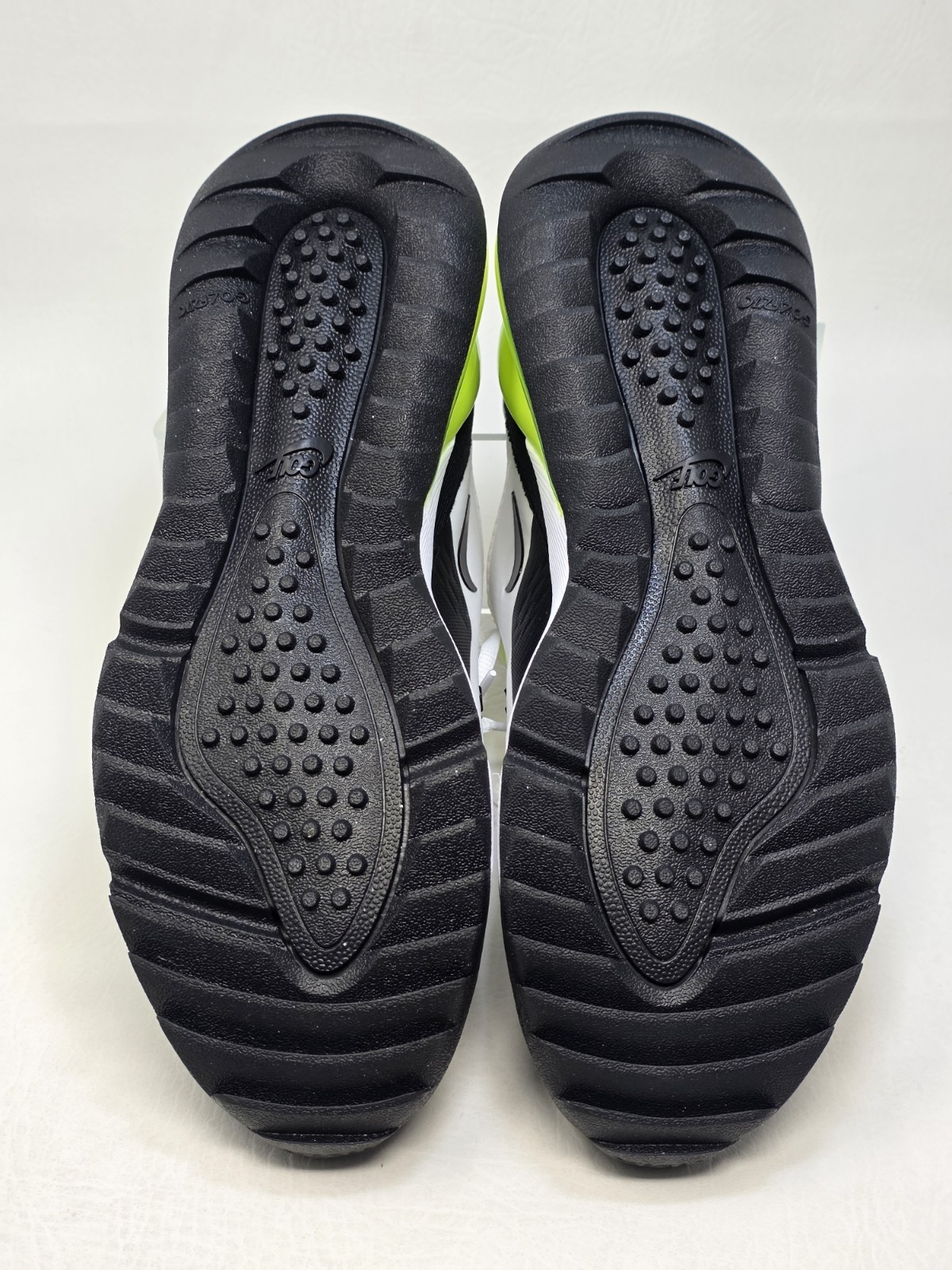 Nike Air Max 270 Golf Sneakers White Black Volt CK6483-105 Mens Size 10.5 New