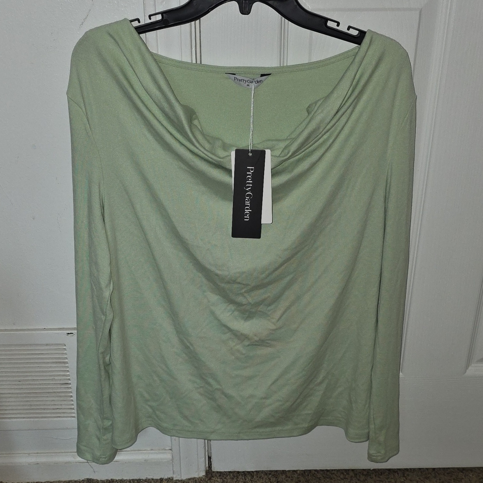 PRETTYGARDEN TOP SIZE M GREEN SOLID COWL NECK LONG SLEEVE PULLOVER WOMENS