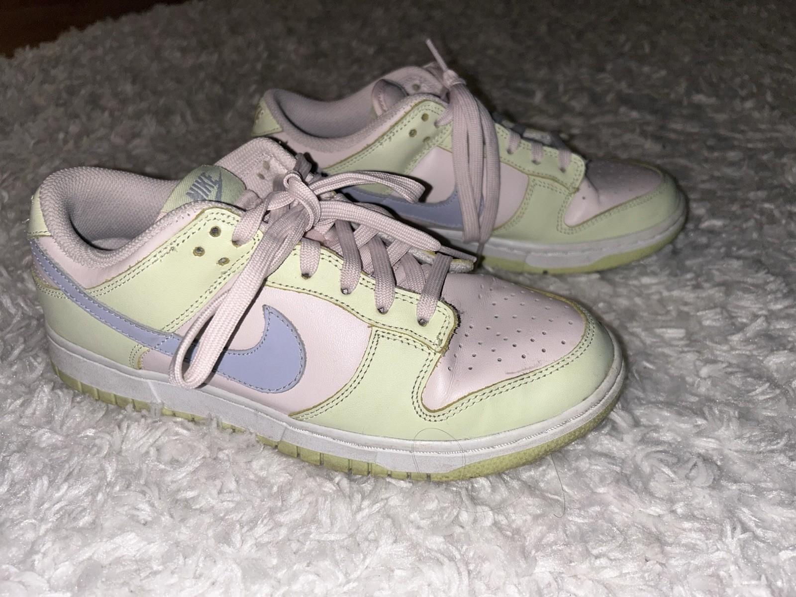 Nike Dunk Low Womens Low Top Lime Ice