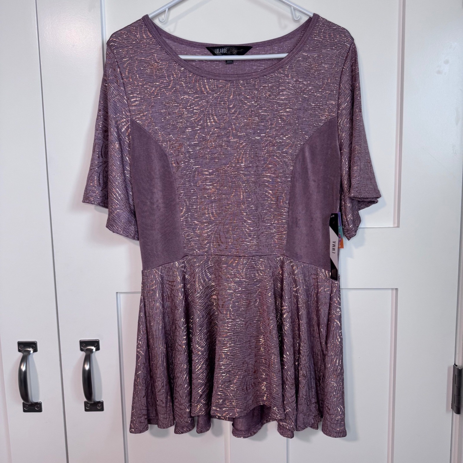 NWT LuLaRoe Emma Women’s Elegant Peplum Tunic Top Mauve Gold Metallic Size Small