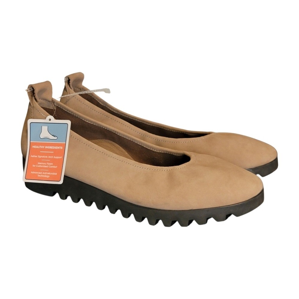 NEW AETREX Brianna Ballet Flat in Tan Beige 39, US 8.5