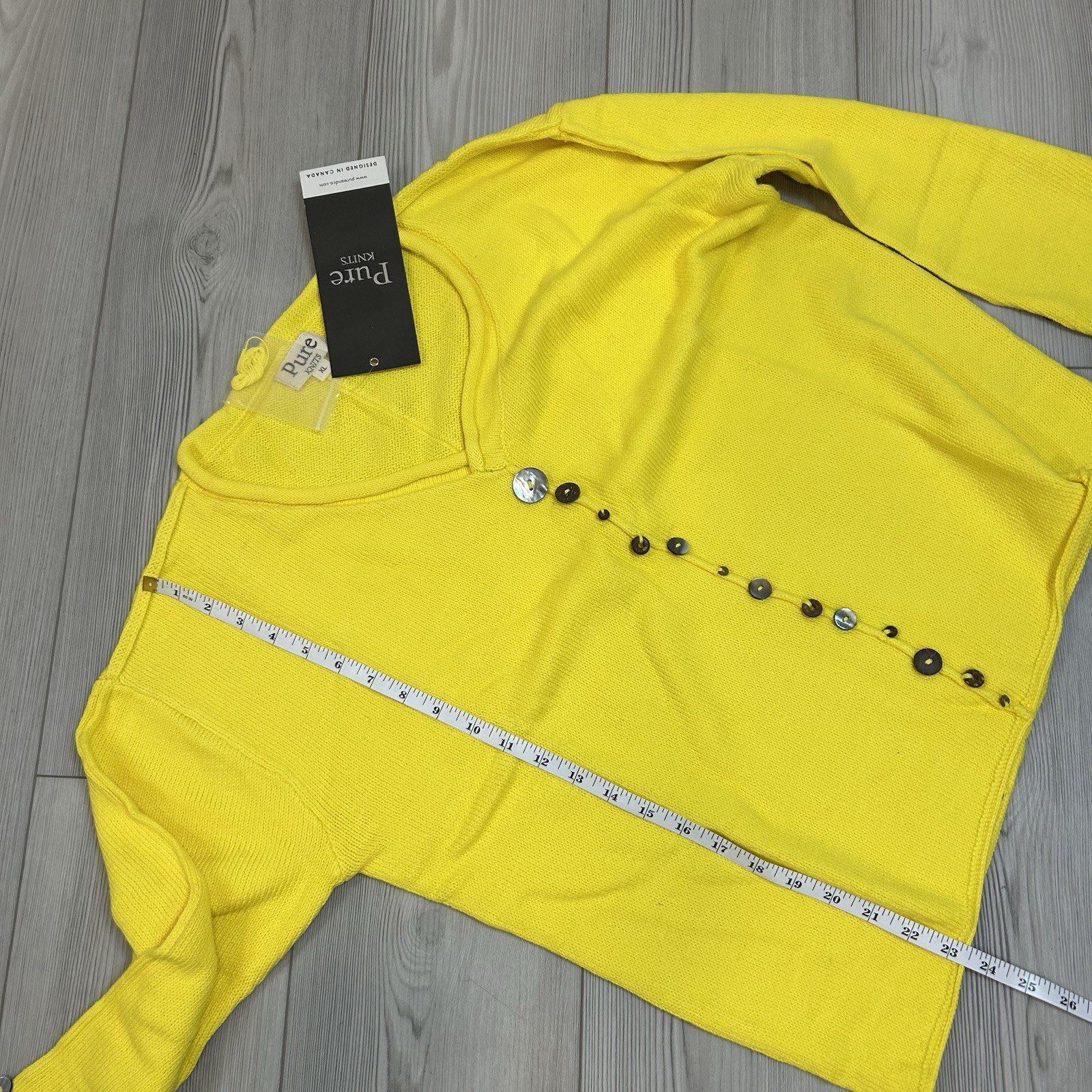 NWT Pure Knits Sweater Women’s XL Electric Yellow Artsy Buttons Iris Pullover