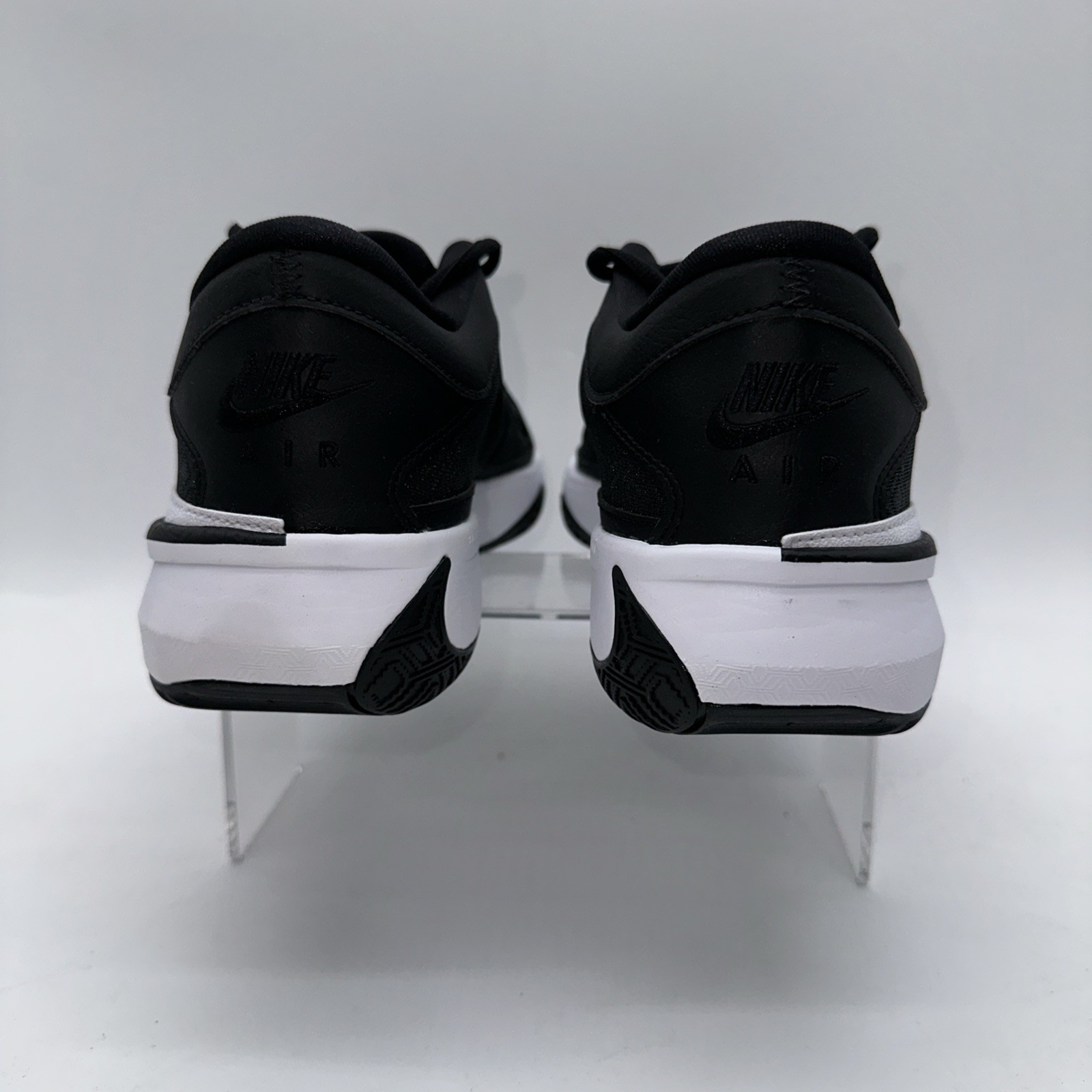 Nike Men’s Size 13 Zoom Freak 5 (DZ2946 001) Sneaker Trainer Sports Black