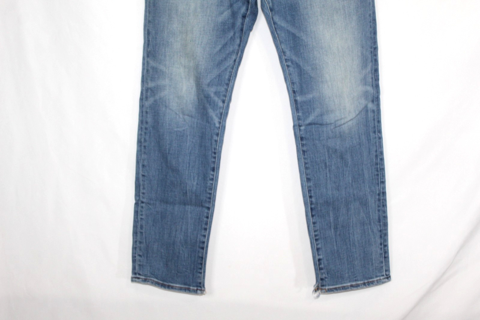 American Eagle mens jeans size 33 x 30 med wash next level stretch slim straight