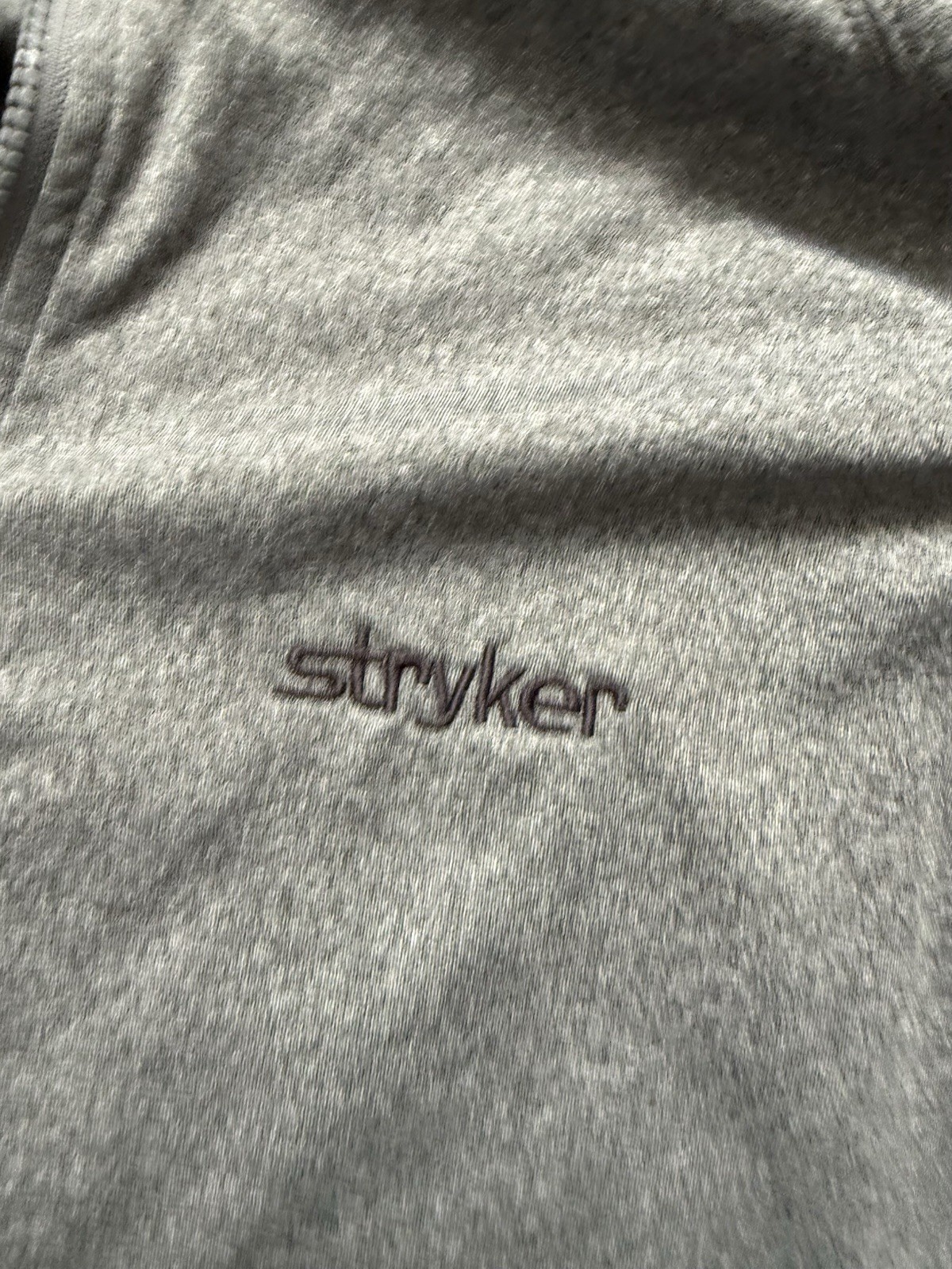 Levelwear Stryker Men’s Large Gray Quarter Zip Performance Pullover Shirt