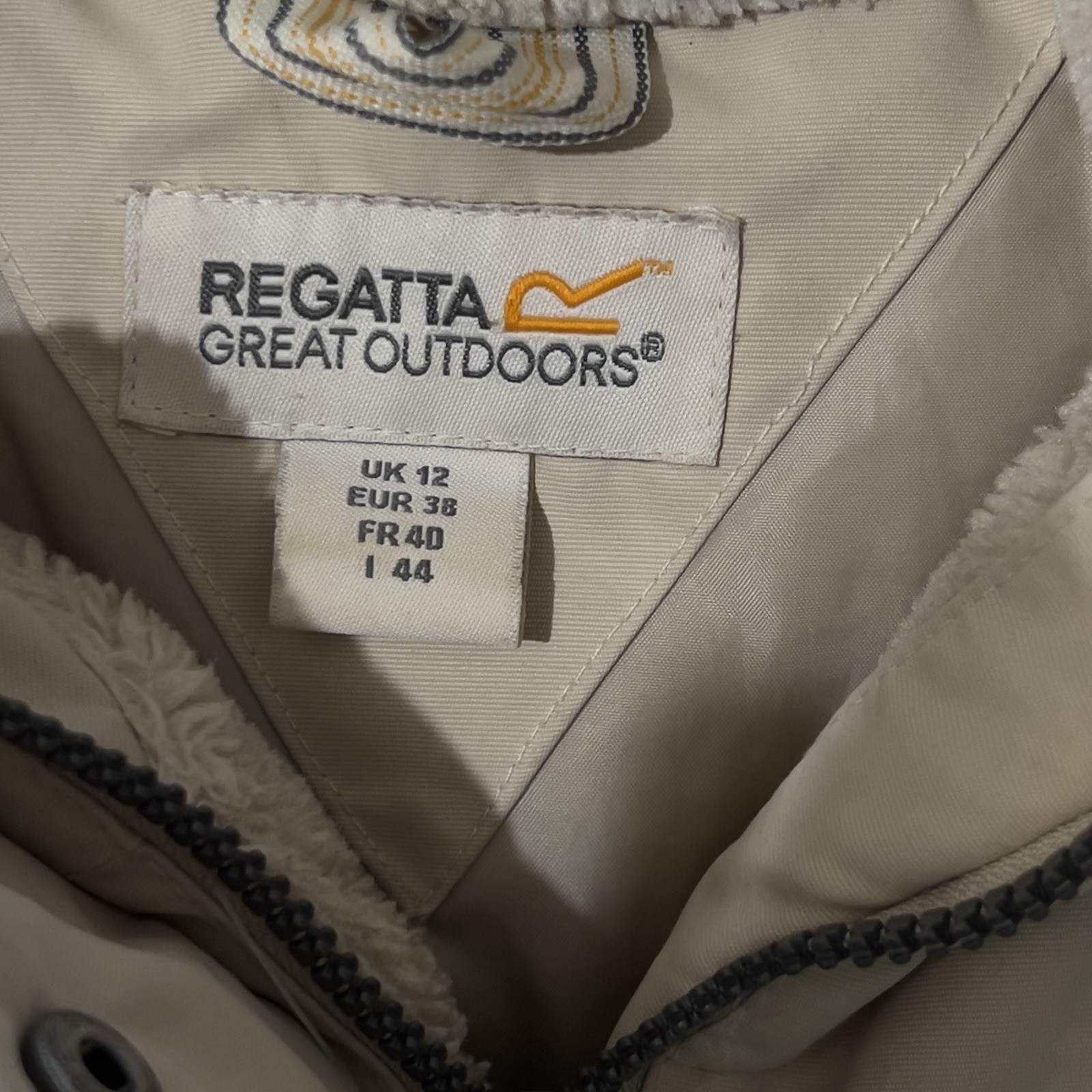 Regatta Great Outdoors Winter Jacket. Women’s Uk 12. 100% Polyester & Lenin.