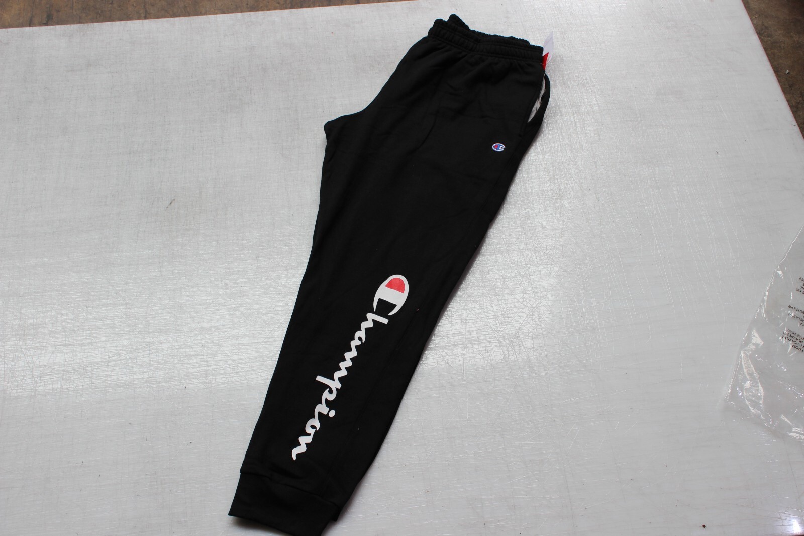Champion Powerblend Fleece Men’s Slim Fit Sweatpants