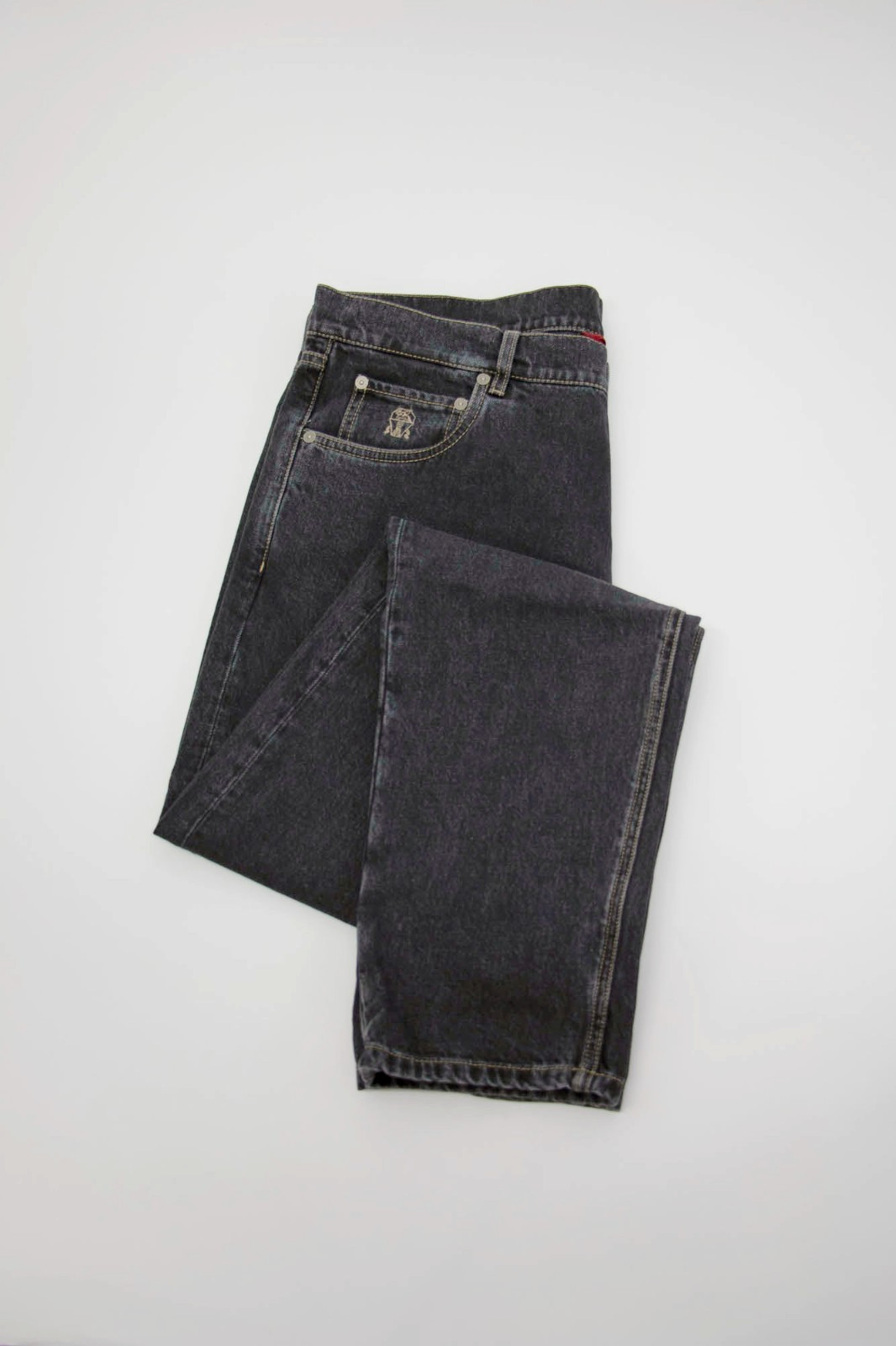 NWT $1250 Brunello Cucinelli Men’s “Iconic Fit” Jeans With Logo Hardware A262