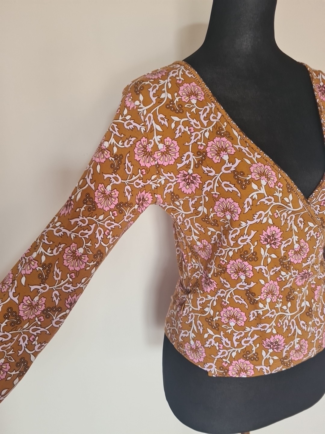 Arnhem Soi Gypsy Brown Pink White Bohemian Hippie Wrap Around Top 10 👇check