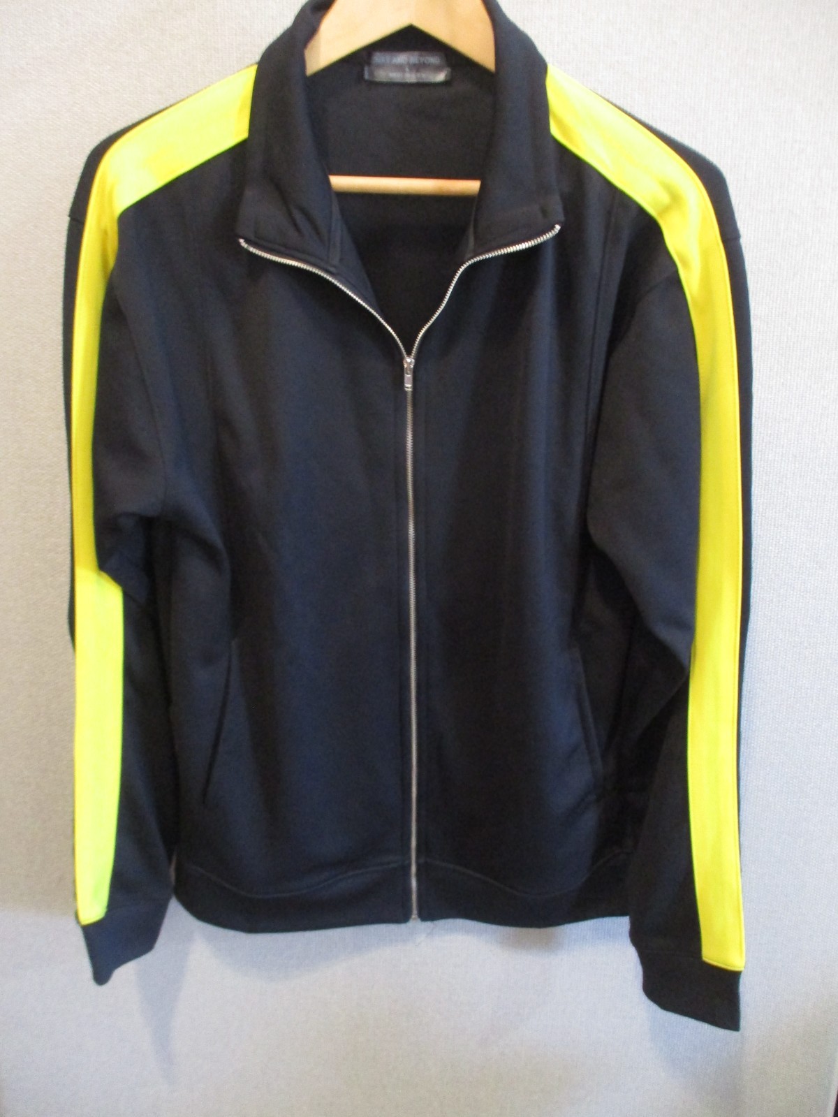 Hat And Beyond Retro Stripe Track Jacket Size Large Made in USA