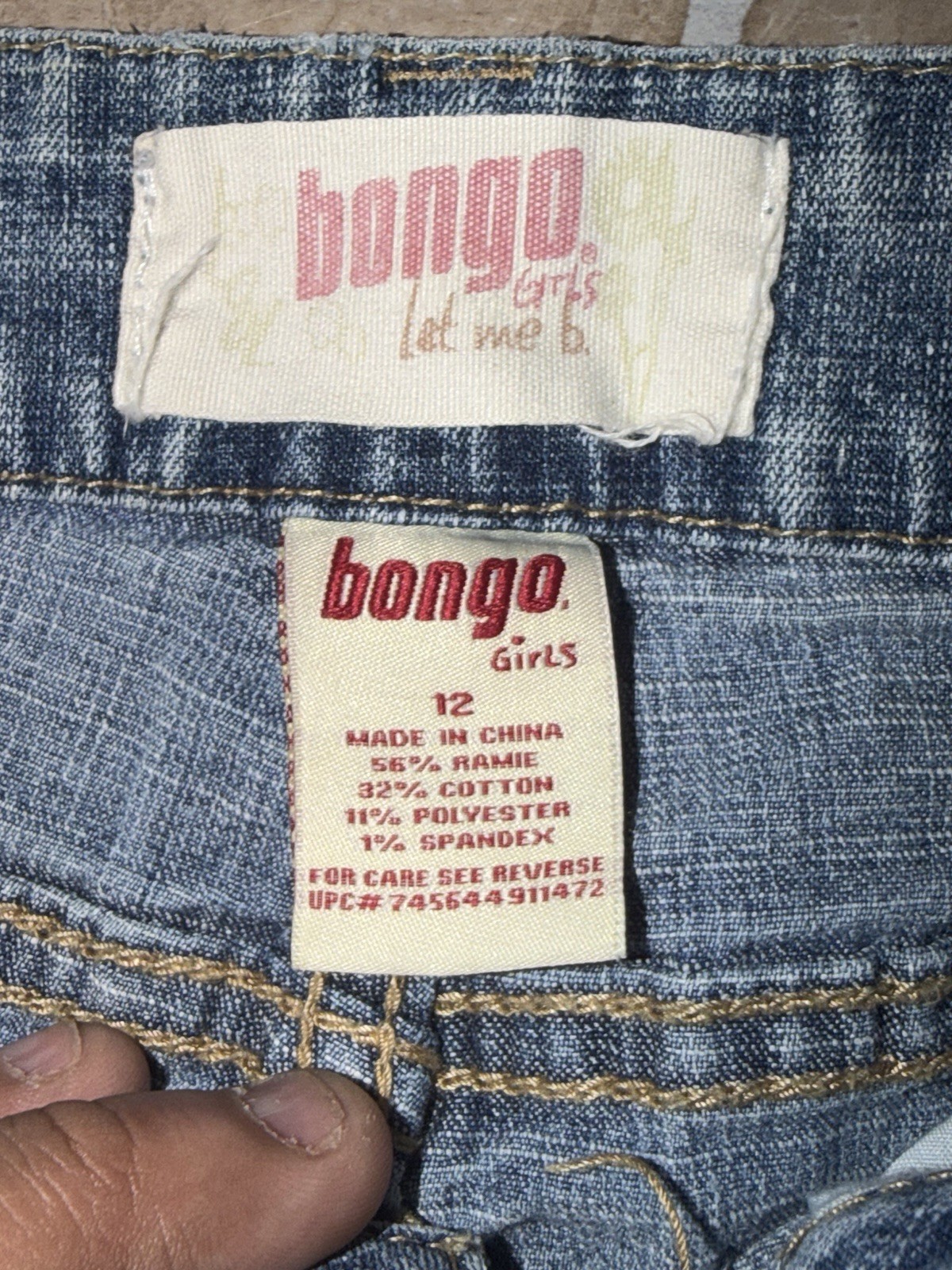 Vintage Y2K Bongo Embroidered Floral Flared Jeans