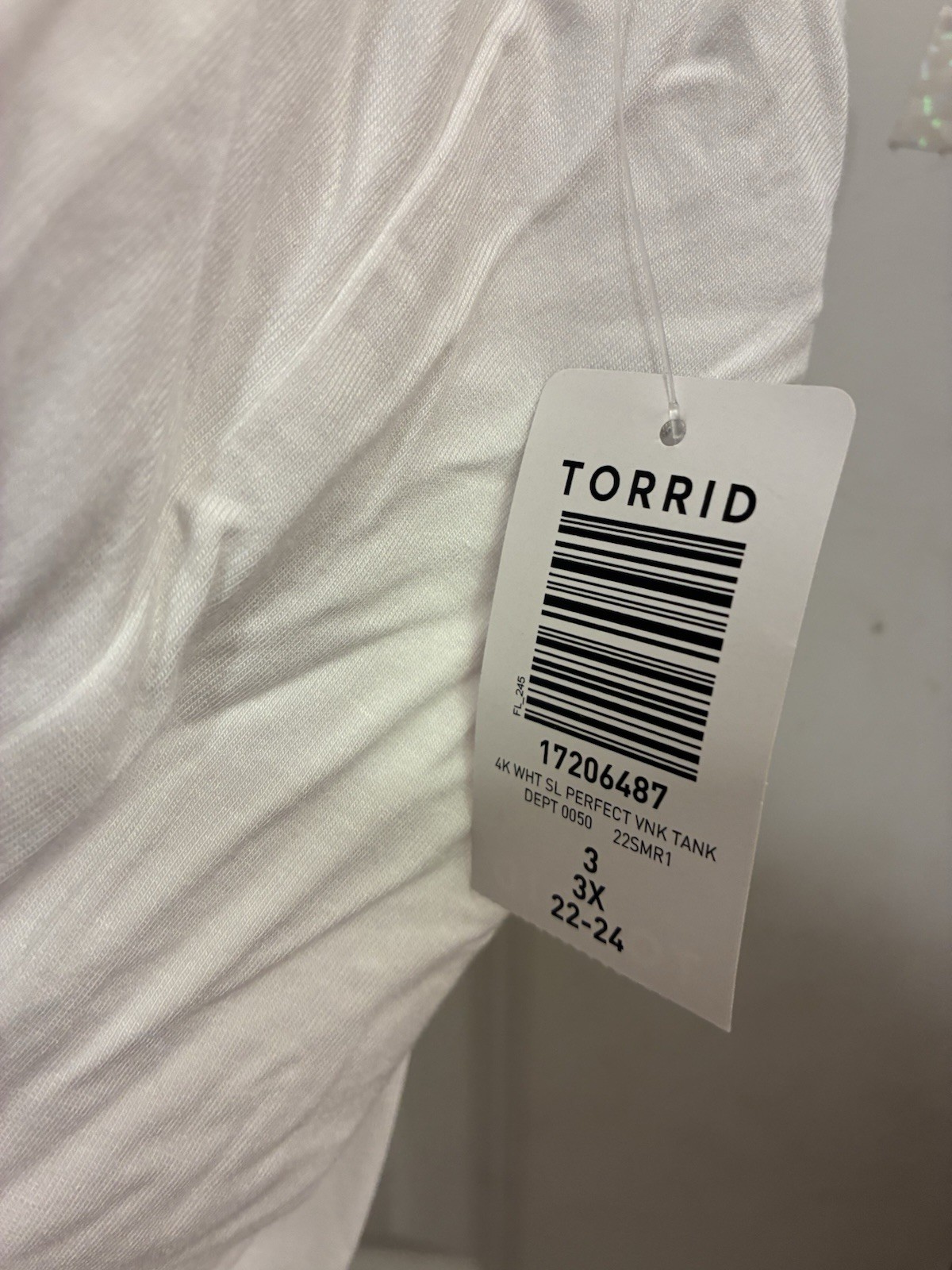 Torrid White Solid Knit V-Neck Sleeveless Stretch Tank Top Plus Size 3X
