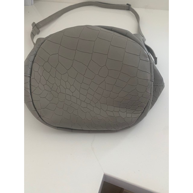 Halston Heritage Grey Croc Embossed Leather Bucket Bag CC220005X3 NWT
