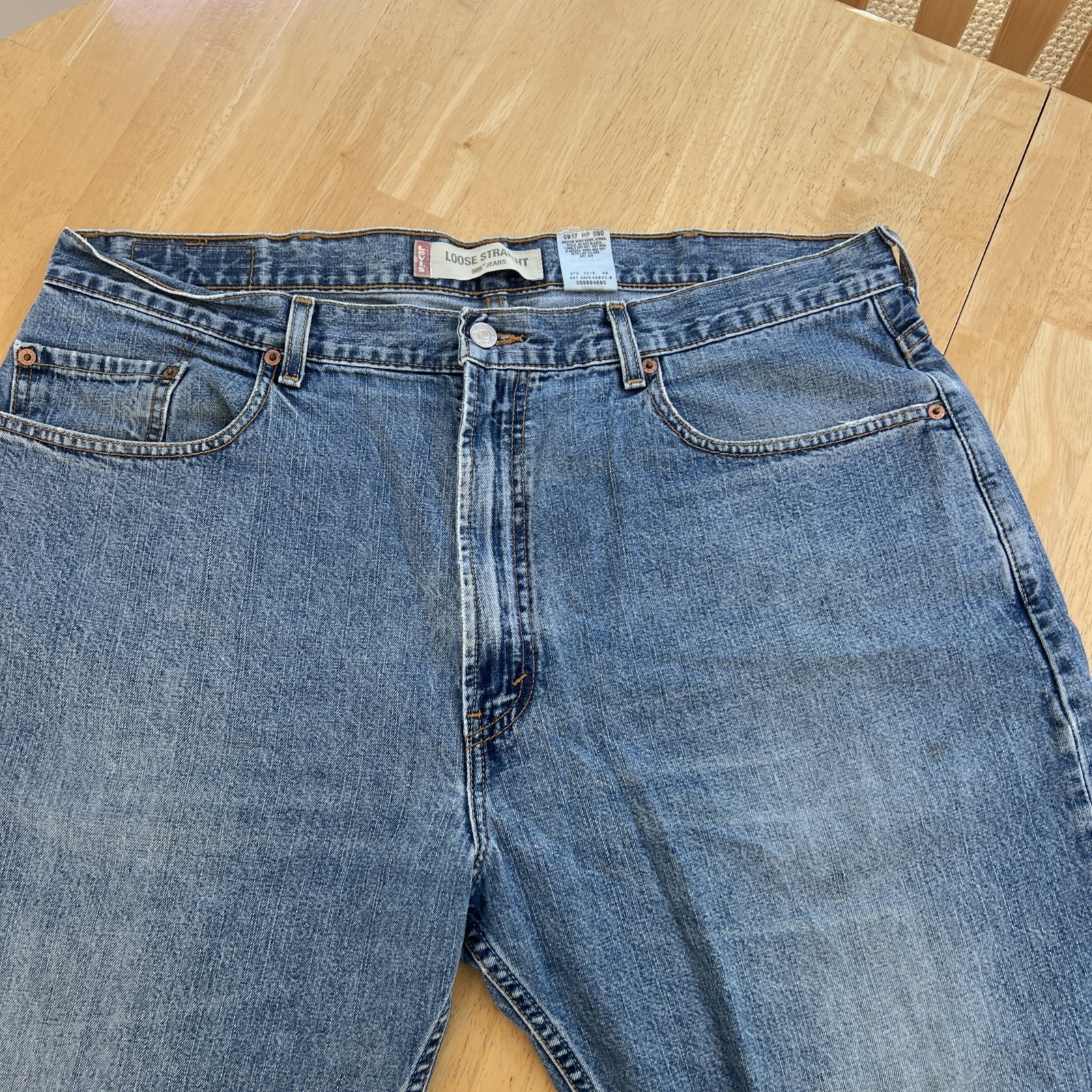 Levis 569 Loose Straight Leg Jeans Mens 38×30 Light Wash Blue Denim 00569-4550