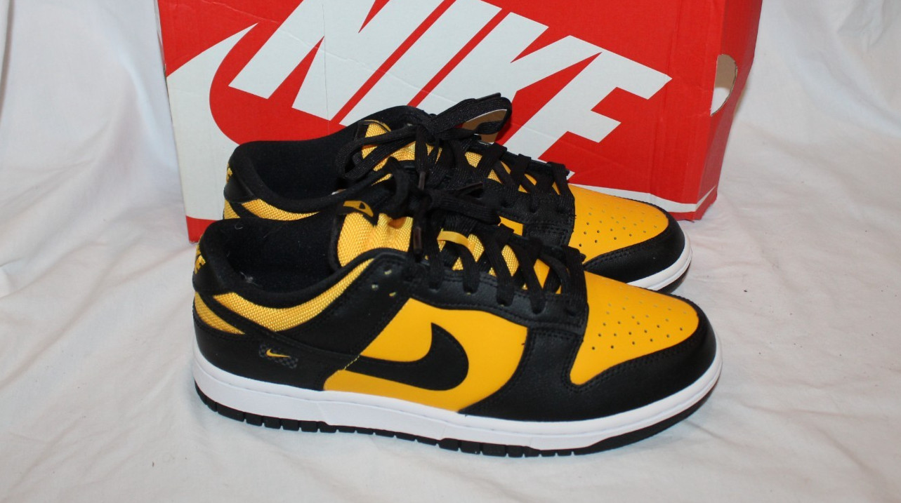 Nike Dunk Low Men 8 Women 9.5 Leather Athletic Sneakers Black Gold White