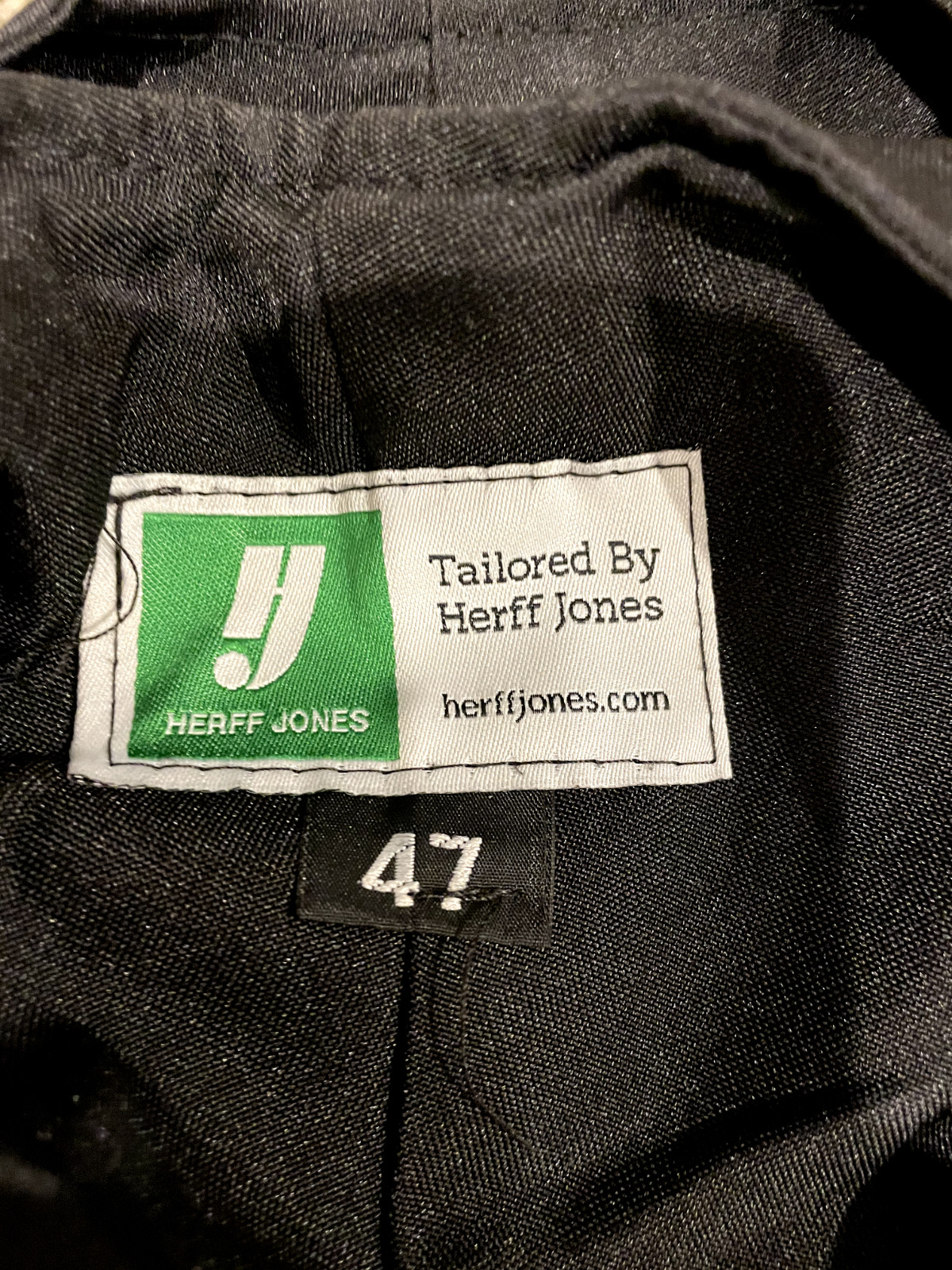 USC Bachelors Graduation Gown Herff Jones Black – Multiple Sizes