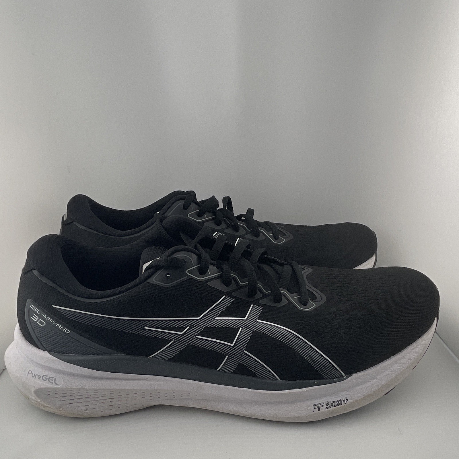ASICS GEL-KAYANO 30 Men’s Running Shoes Black/White Low Top Lace Up 1011B548
