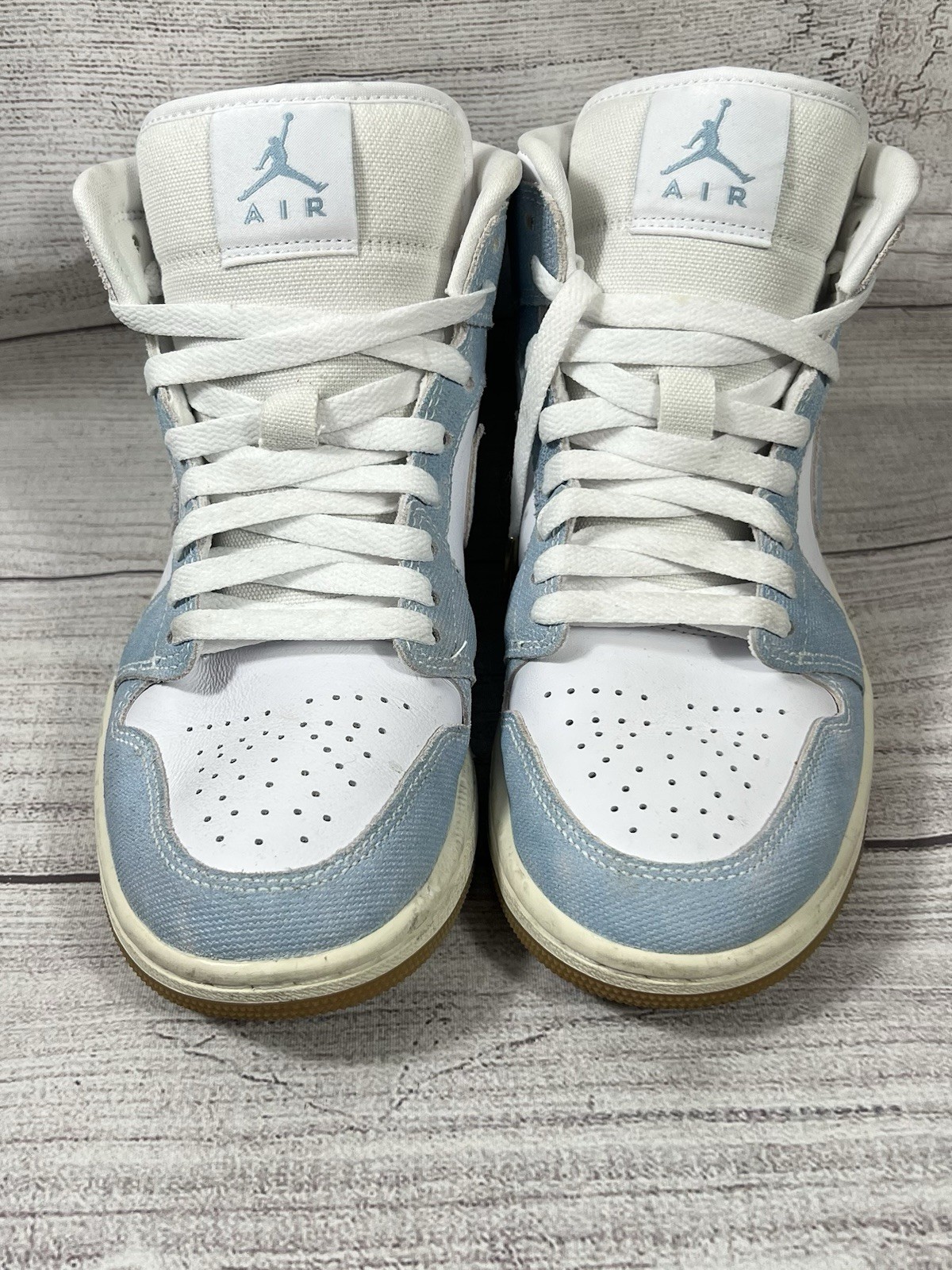 Nike Air Jordan 1 Mid SE Ice Blue White Gum Women’s Sneakers Size 7.5