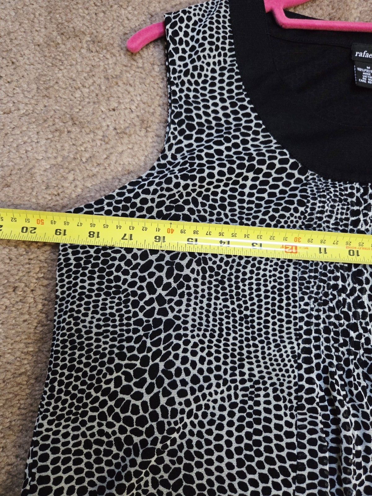 Rafaella Black/White Animal Print Pleated Scoop Neck Wide Strap Tank M