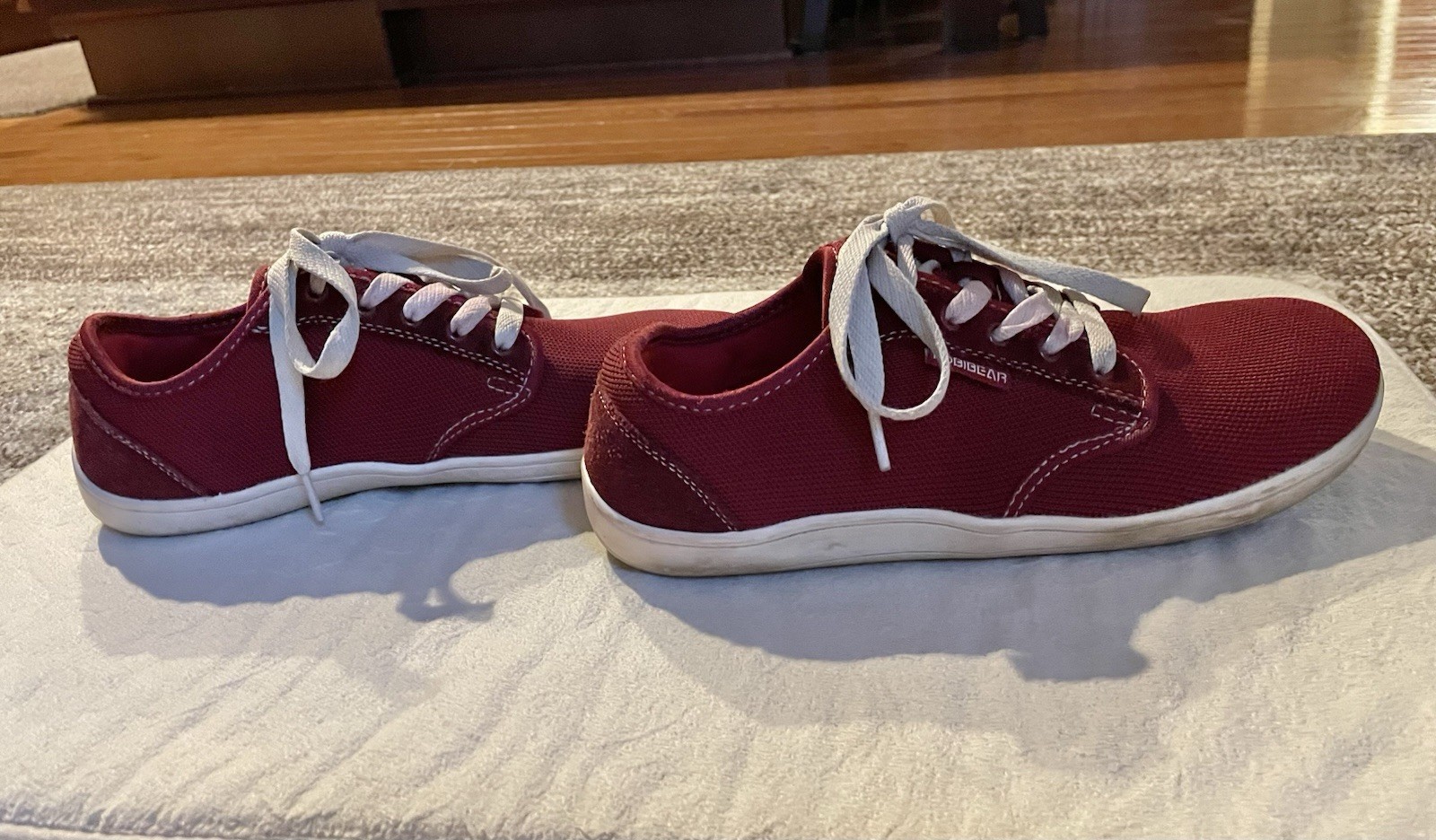 HOBIBEAR Red Barefoot Minimalist Shoes Women Size 9