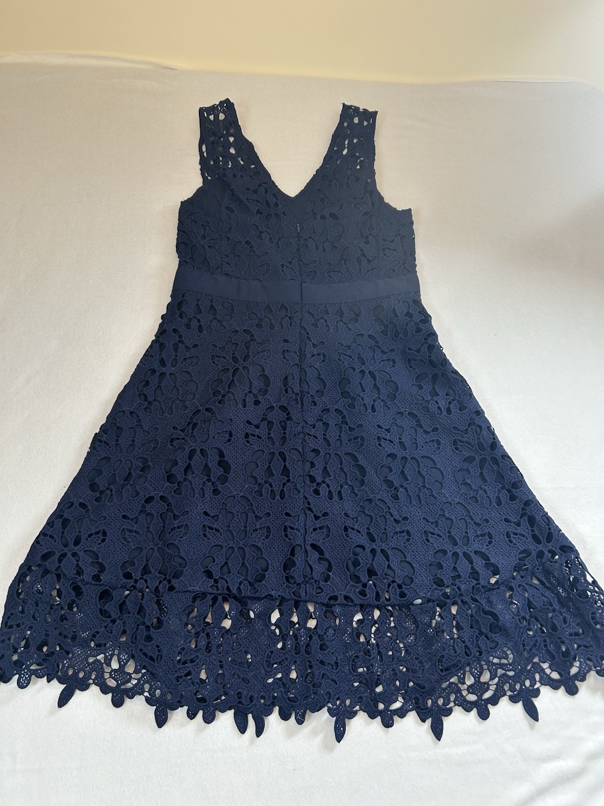 Banana Republic Women’s Swing Dress 8 Navy Blue Eyelet Lined BRAND NEW 219