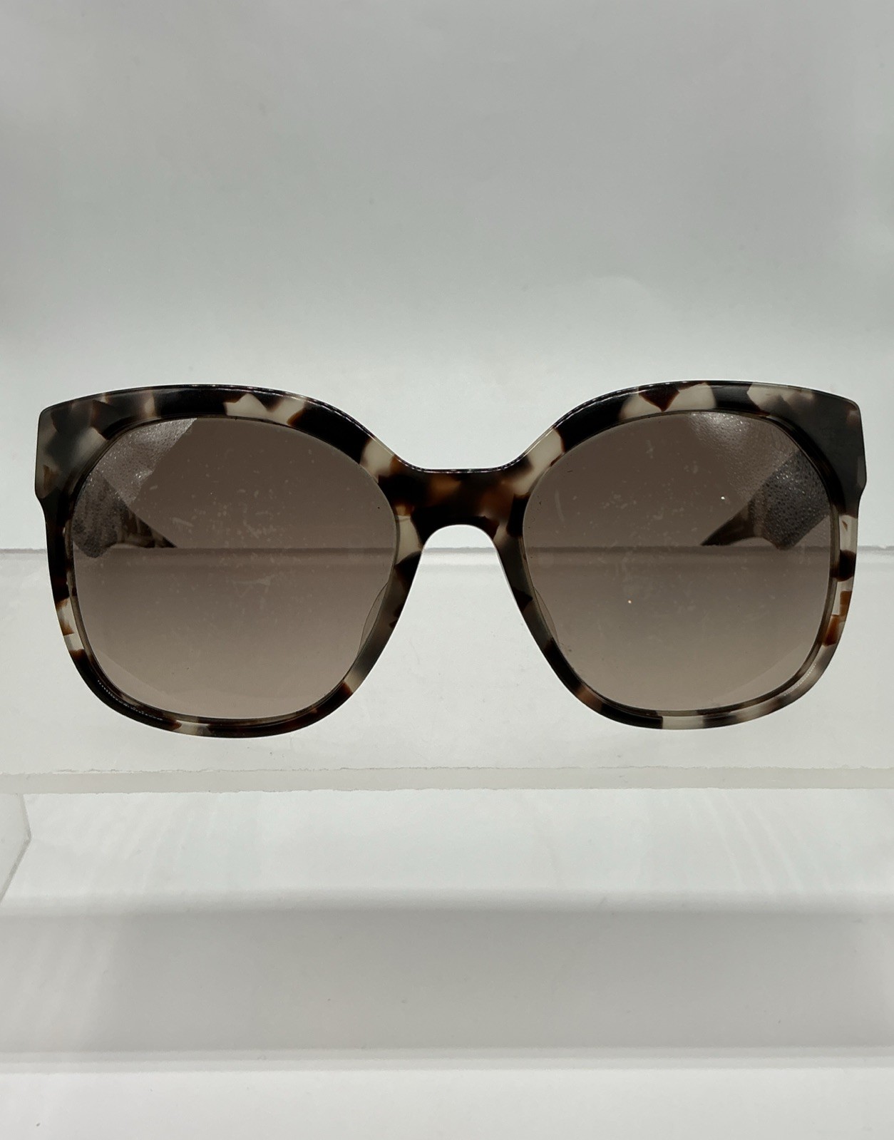 Prada SPR 10R‑F Marble Brown Tortoise Sunglasses 57‑19-140 with Case & Box