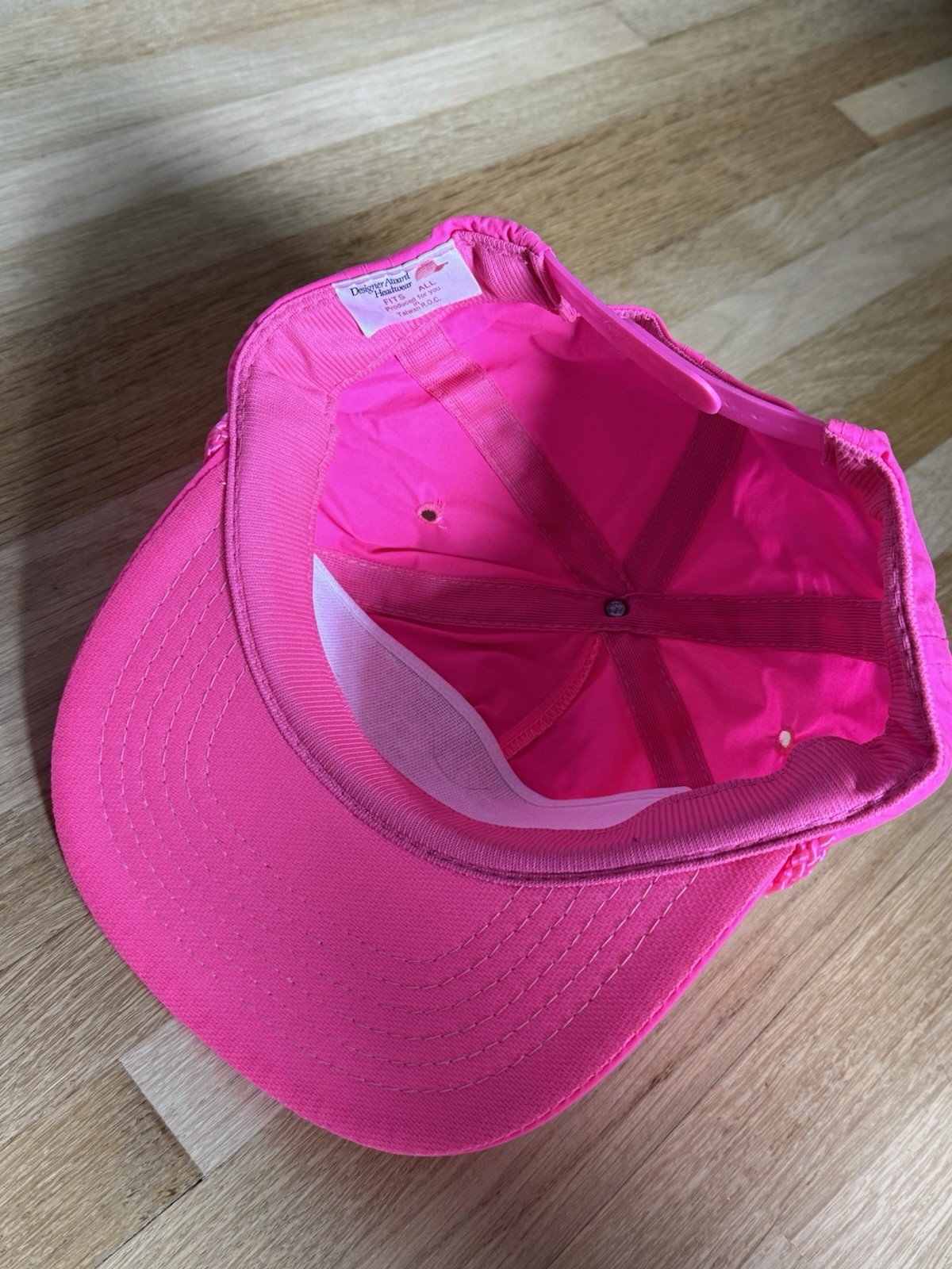 Vintage Peterbilt Class Attracts Class Neon Pink Rope Snapback Hat 1980s Trucker