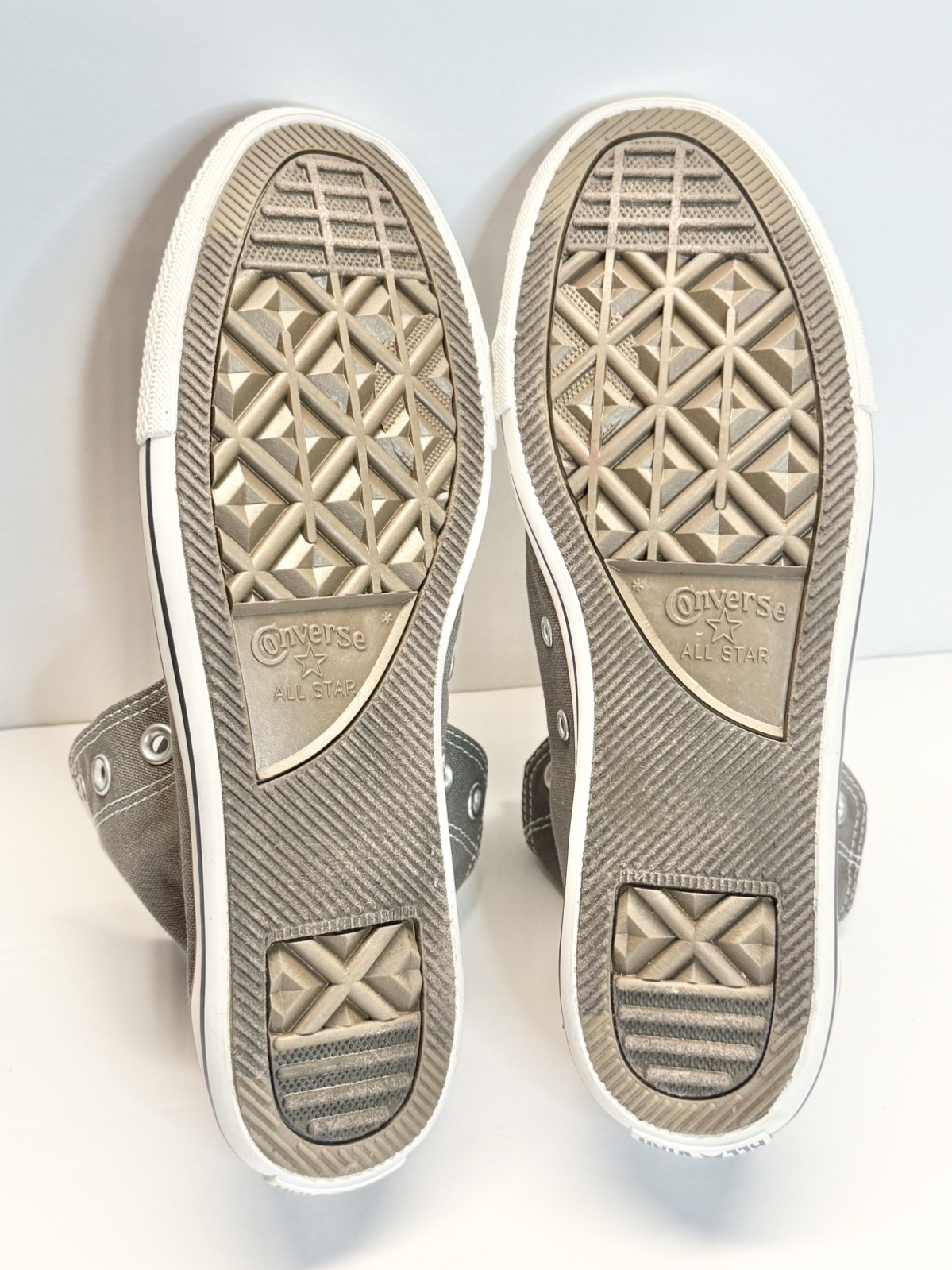 Converse 113895 Chuck Taylor High Top Charcoal Unisex SIZE M8 W10