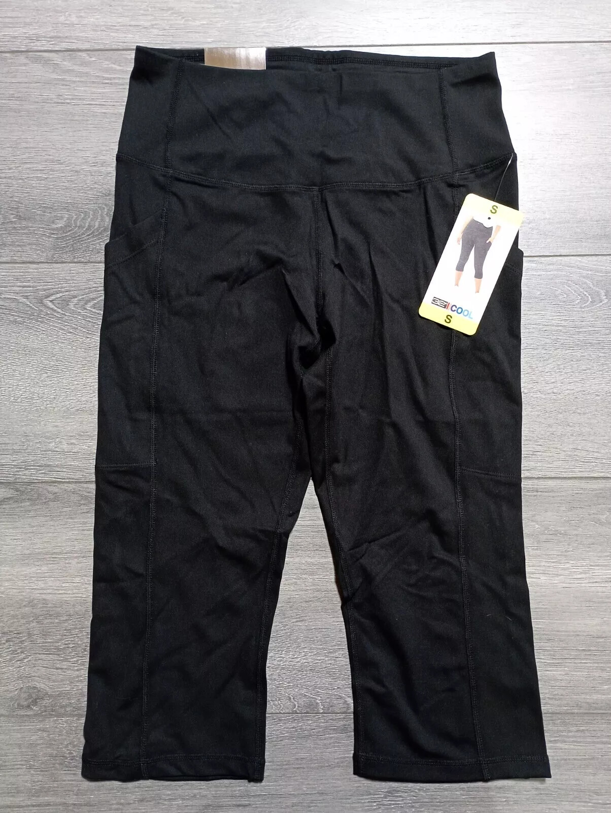 32 Degrees Cool Women’s Soft Active Capri Leggings H41