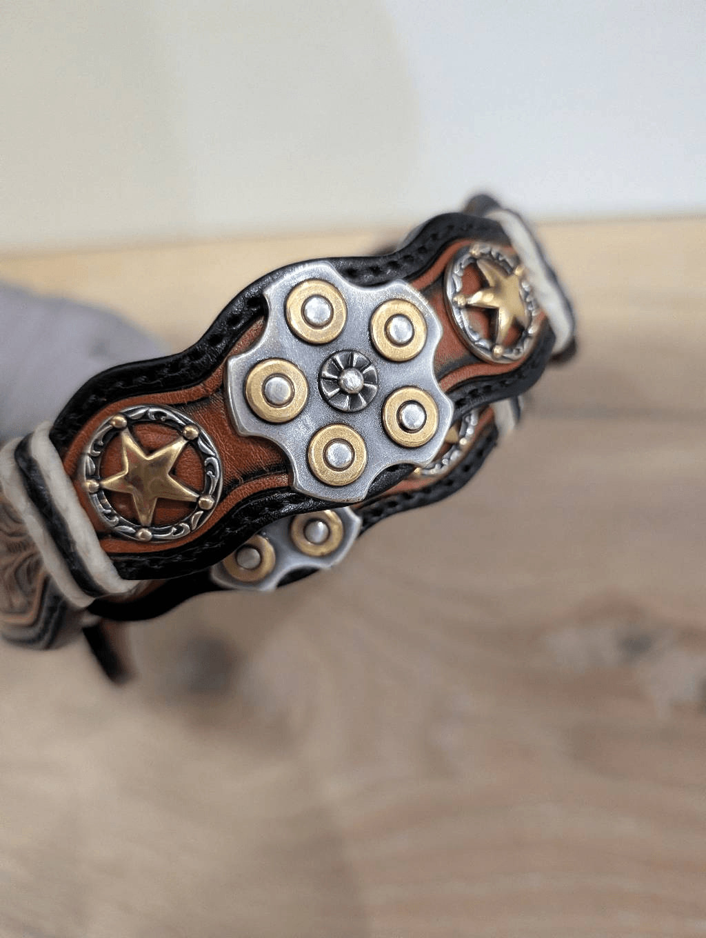 Silver Creek Tooled Leather Belt Western Sheriff Star Revolver Concho Sz 34
