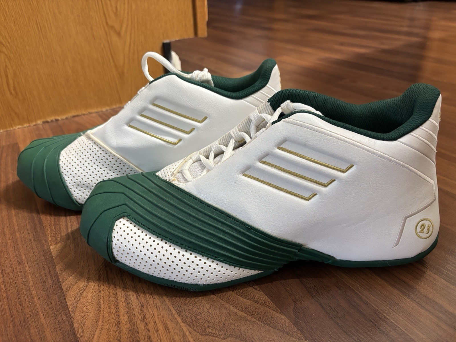 Adidas Men’s T-Mac 1 LeBron James SVSM PE Retro Shoes Size 8.5 NEW