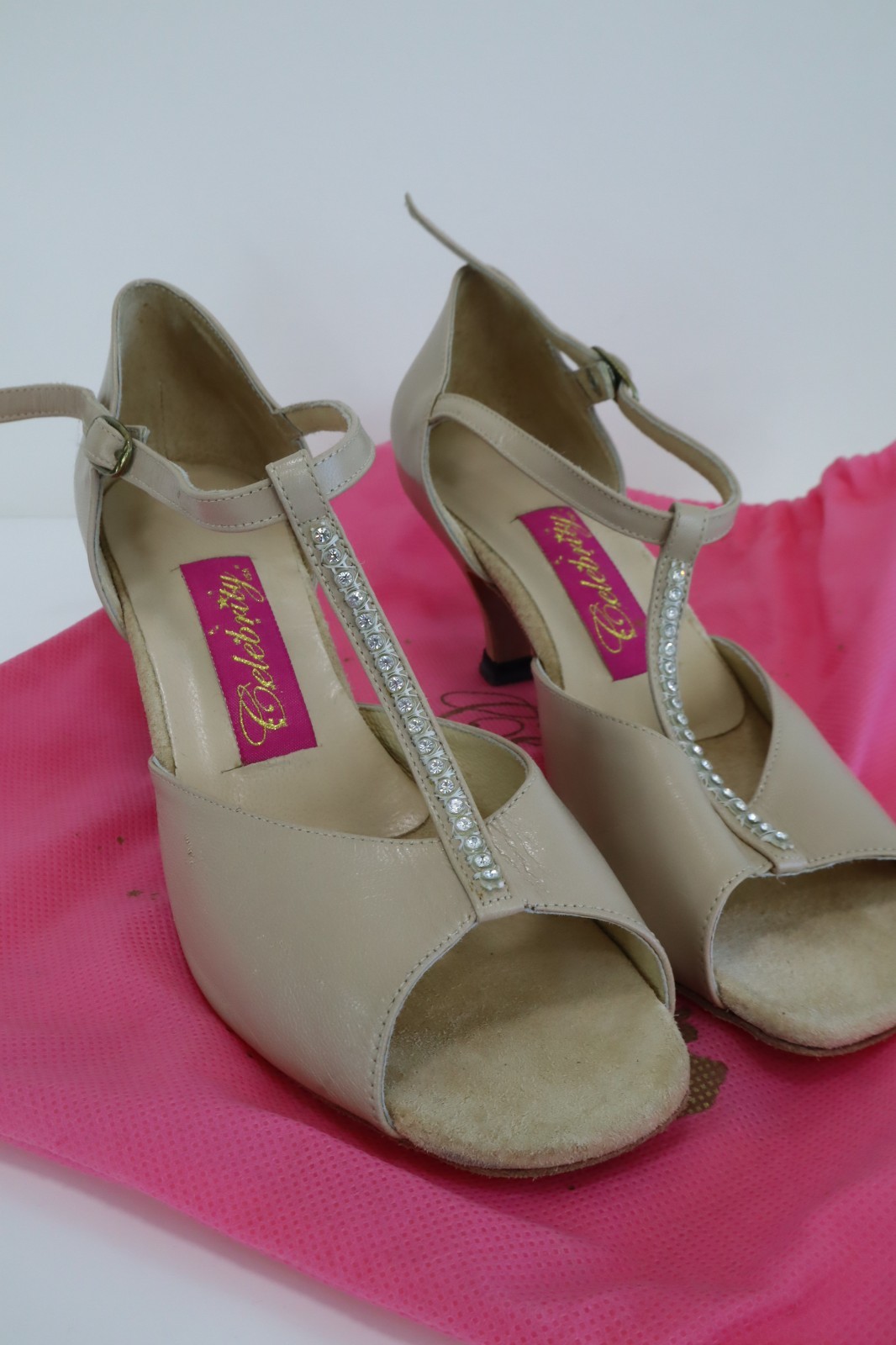 Vintage Celebrity Womens 8M Ballroom Dance Shoes Suede Sole Rhinestone Trim
