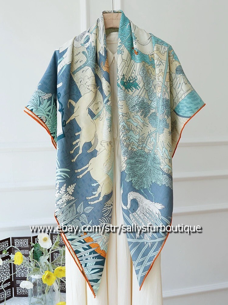 Sallys Boutique 70% Cashmere 30% Silk Wrap Scarf Animals Print 2 Face Shawl 53″