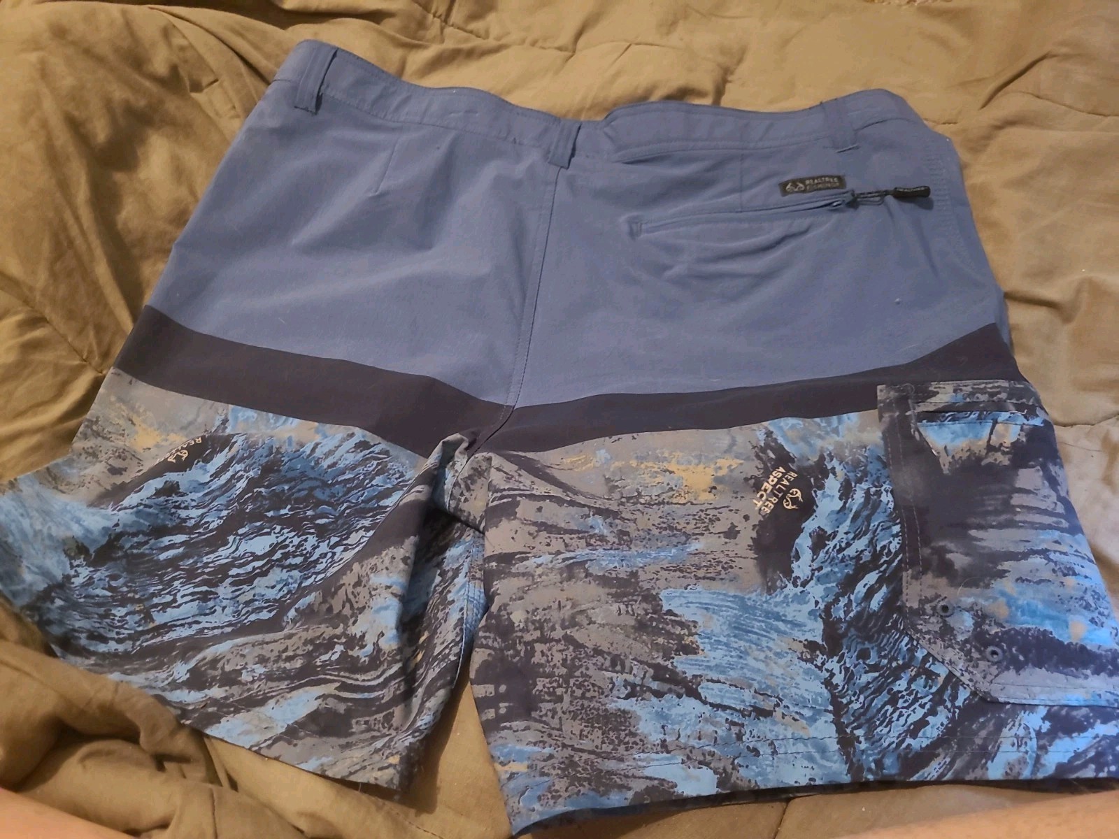 Realtree Hybrid Shorts Medium Performance Fishing Cargo Hiking Water Repellen XL