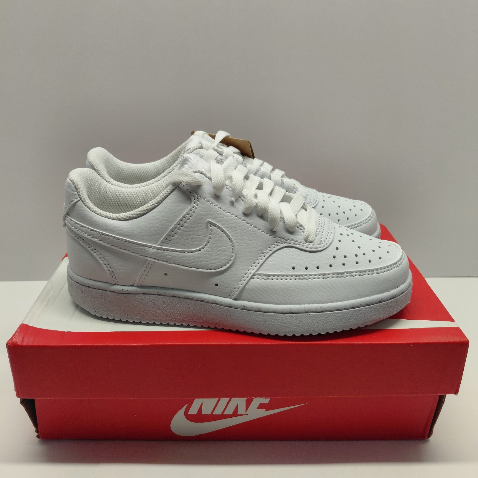 NEW NIKE Court Vision LO NN Basketball Shoe DH2987-100 White Women’s 5.5