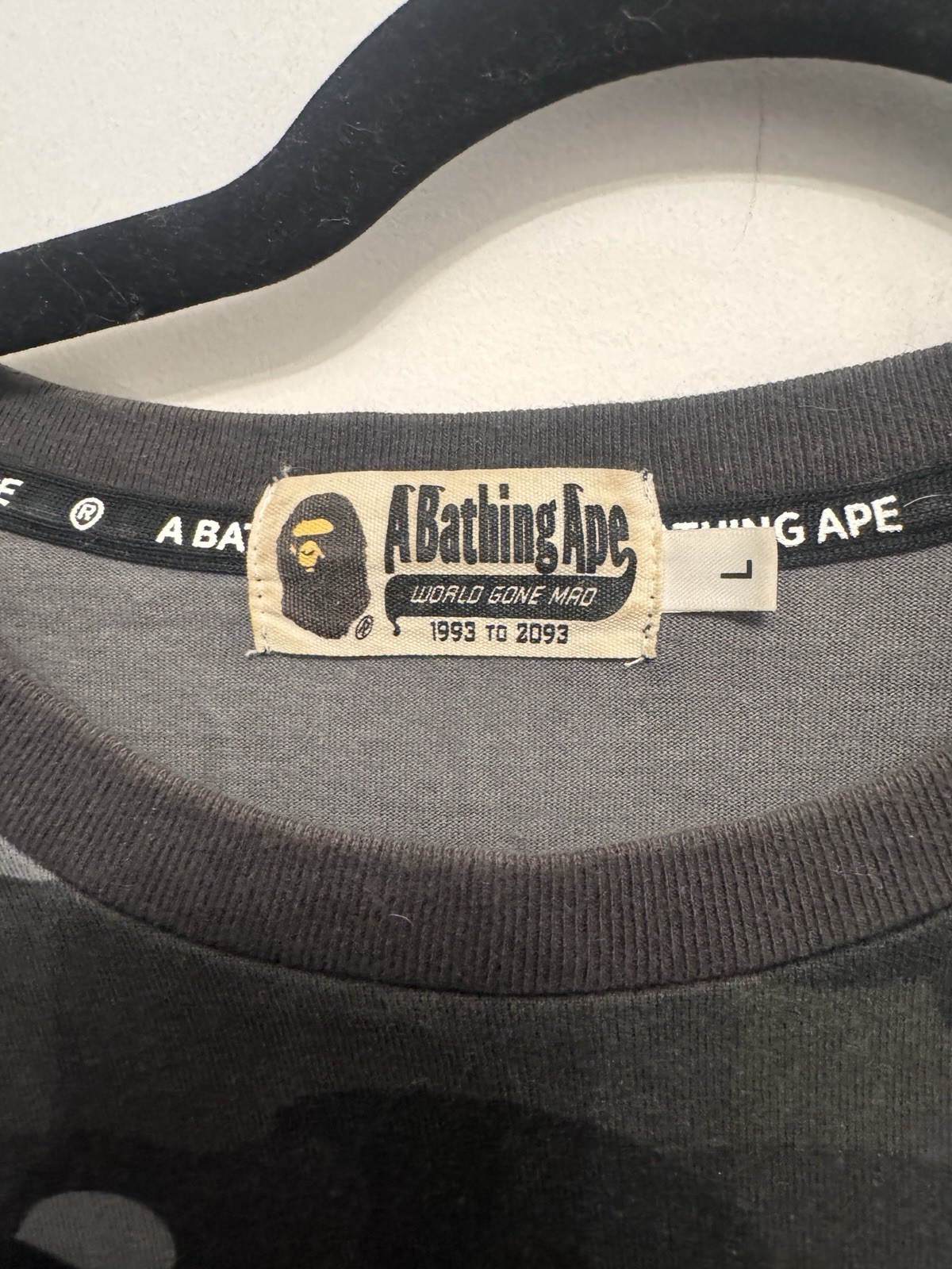 A Bathing Ape BAPE Gray/Black Camo Logo Long Sleeve Crew Neck T-Shirt Men L