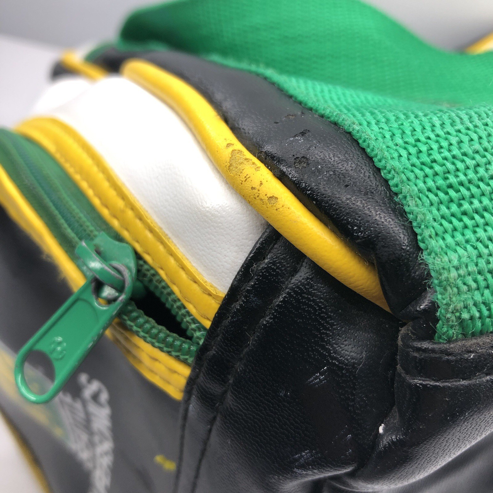 VTG 80s 90s SEATTLE SUPERSONICS Old Logo Player Issue Duffle Bag NBA Basketball
